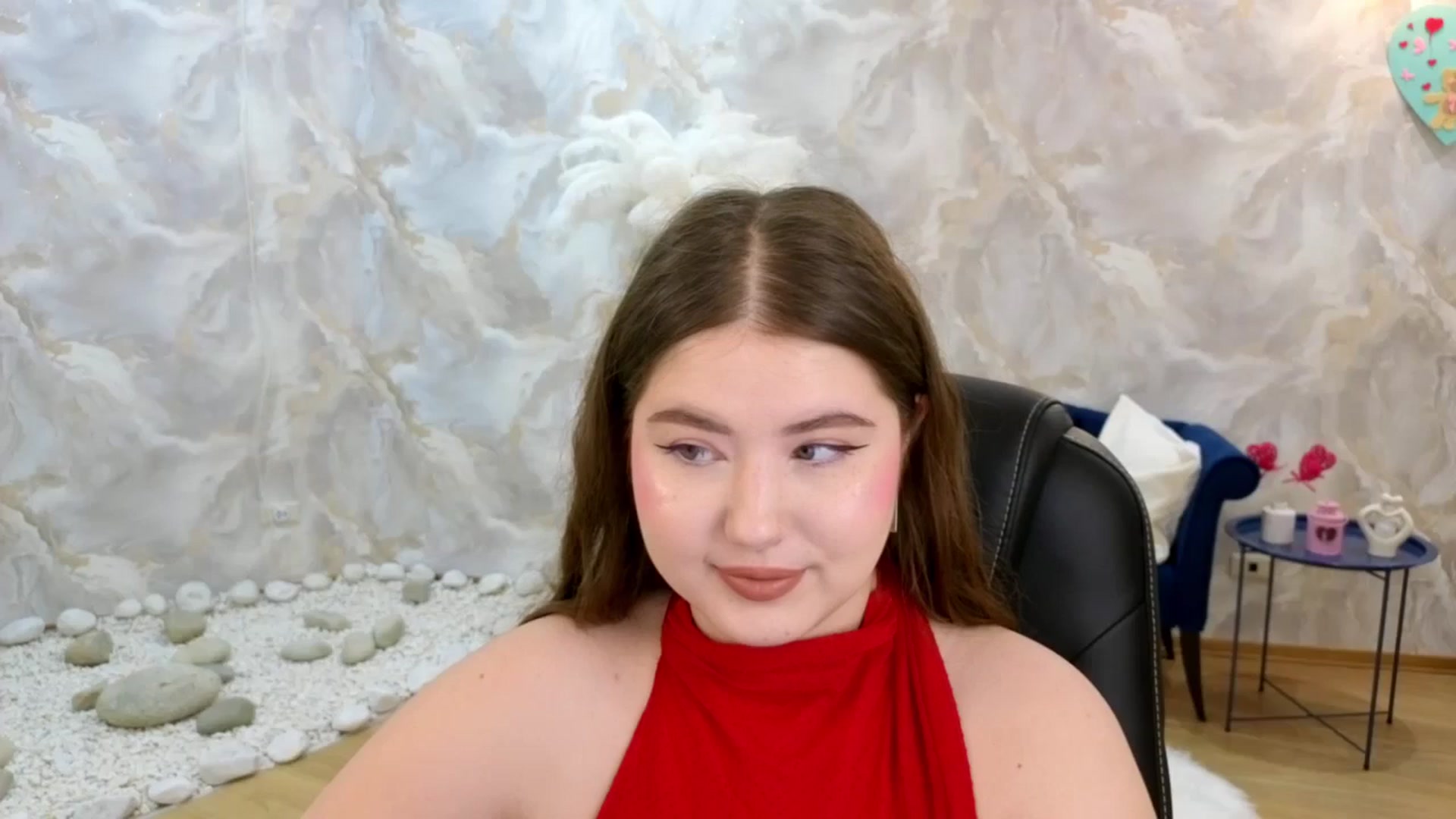 Gallery image thumbnail from EnigmaVeil's myfreecams stream on, 02/16/2026, 18:56 image 9 of 20