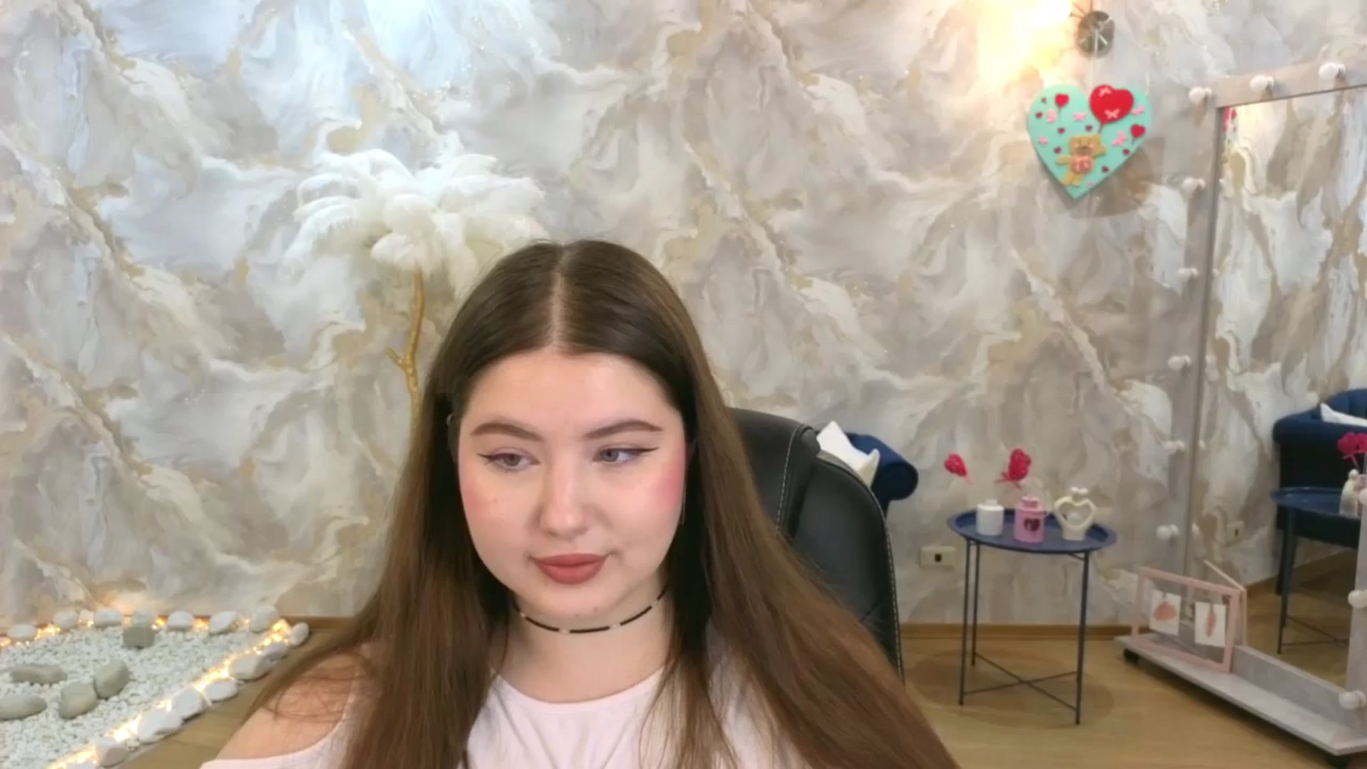 Gallery image thumbnail from EnigmaVeil's myfreecams stream on, 02/17/2026, 19:23 image 6 of 20