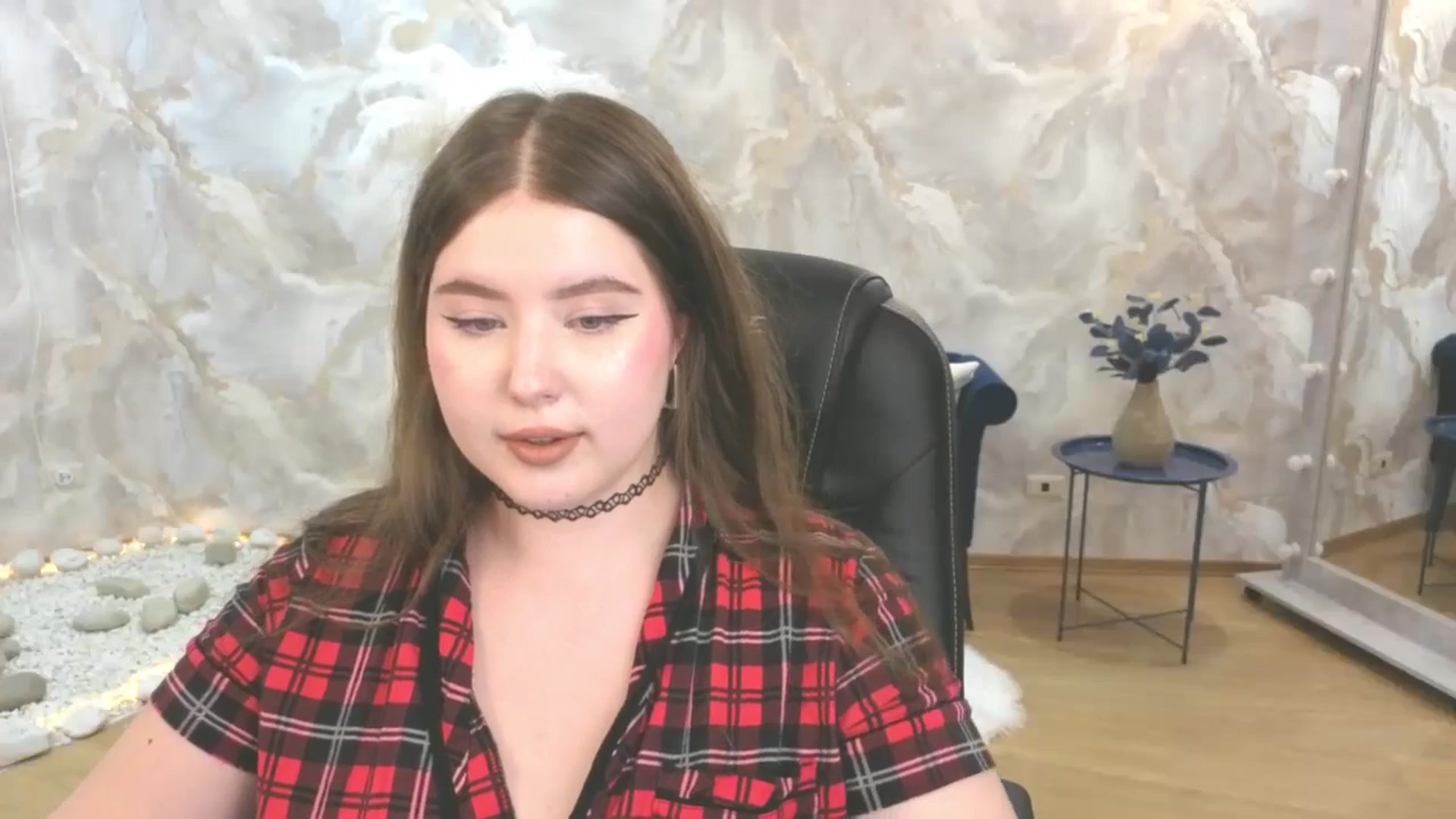 Gallery image thumbnail from EnigmaVeil's myfreecams stream on, 02/21/2026, 09:02 image 19 of 20