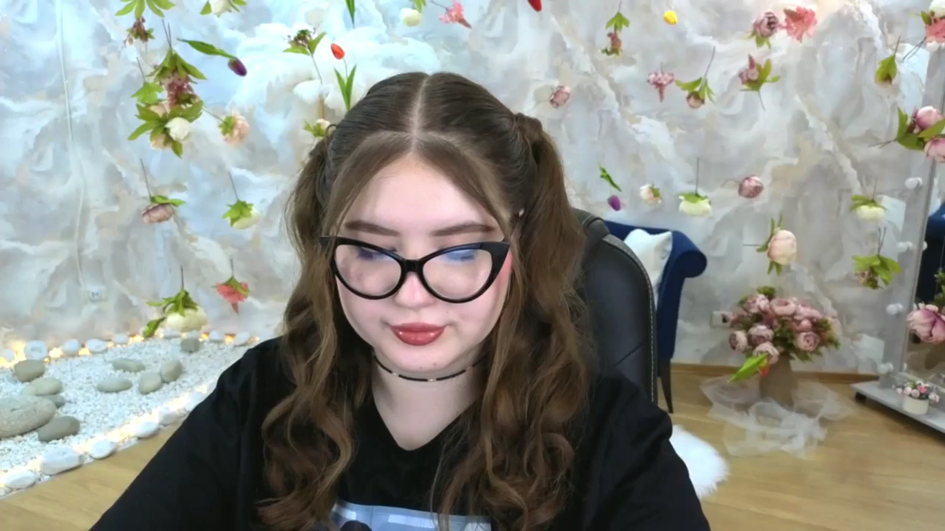 Gallery image thumbnail from EnigmaVeil's myfreecams stream on, 03/06/2026, 19:47 image 16 of 20