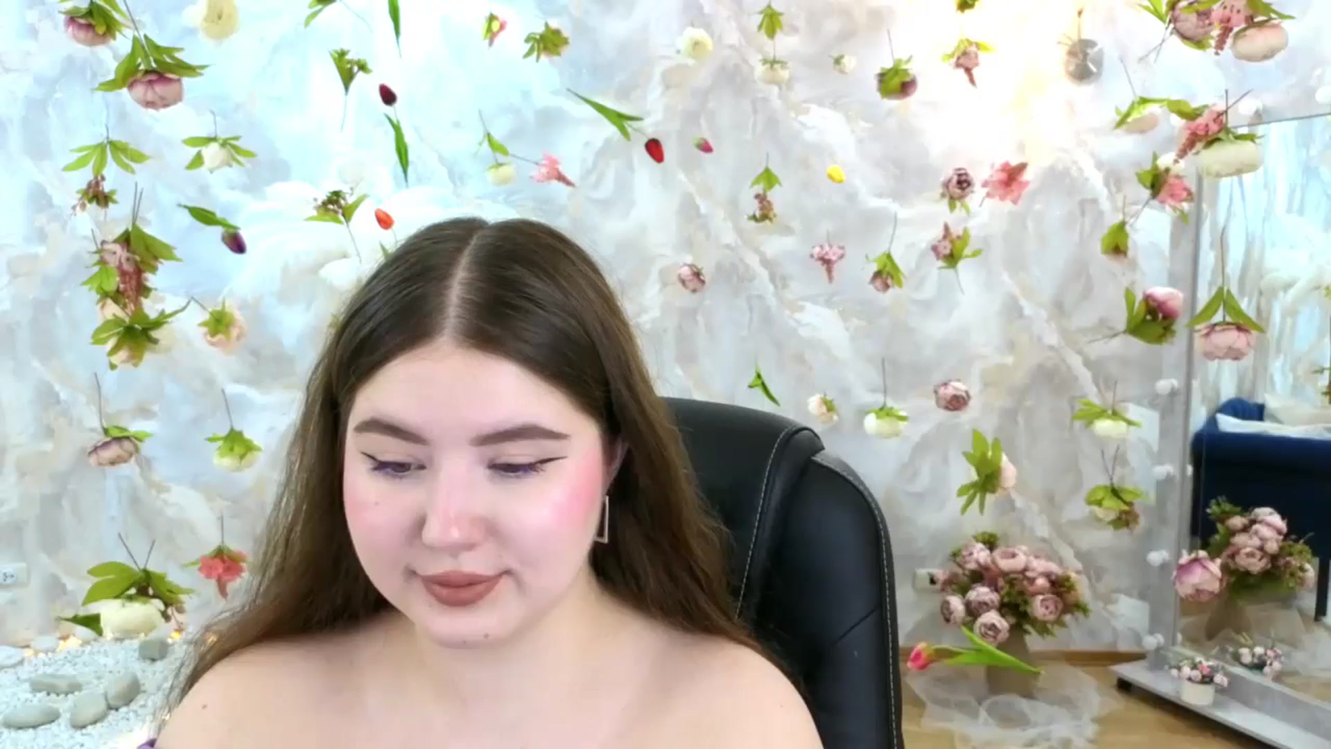 Gallery image thumbnail from EnigmaVeil's myfreecams stream on, 03/08/2026, 19:03 image 20 of 20