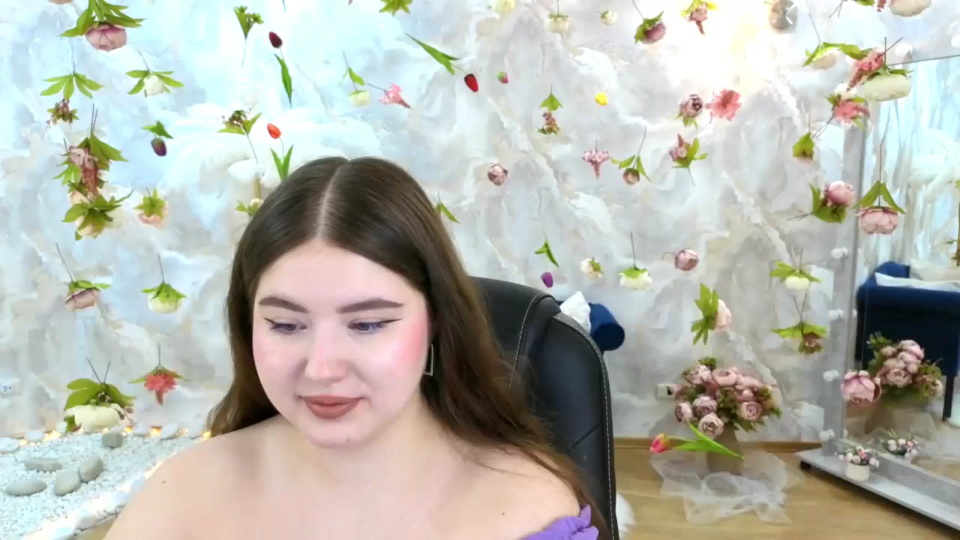 Gallery image thumbnail from EnigmaVeil's myfreecams stream on, 03/08/2026, 21:05 image 3 of 20