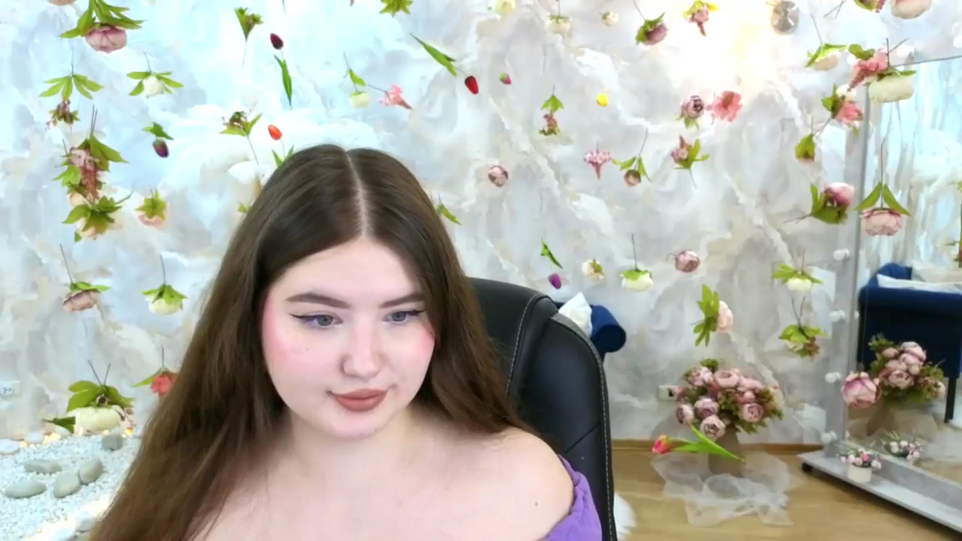 Gallery image thumbnail from EnigmaVeil's myfreecams stream on, 03/08/2026, 21:05 image 6 of 20