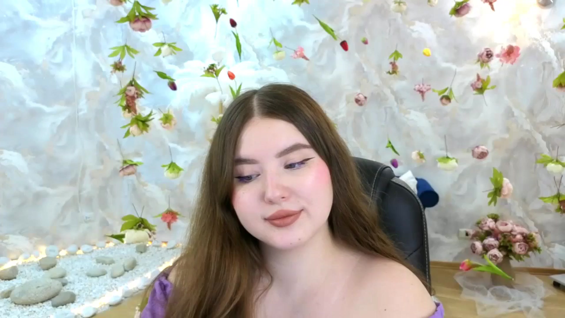 Gallery image thumbnail from EnigmaVeil's myfreecams stream on, 03/08/2026, 21:43 image 12 of 20