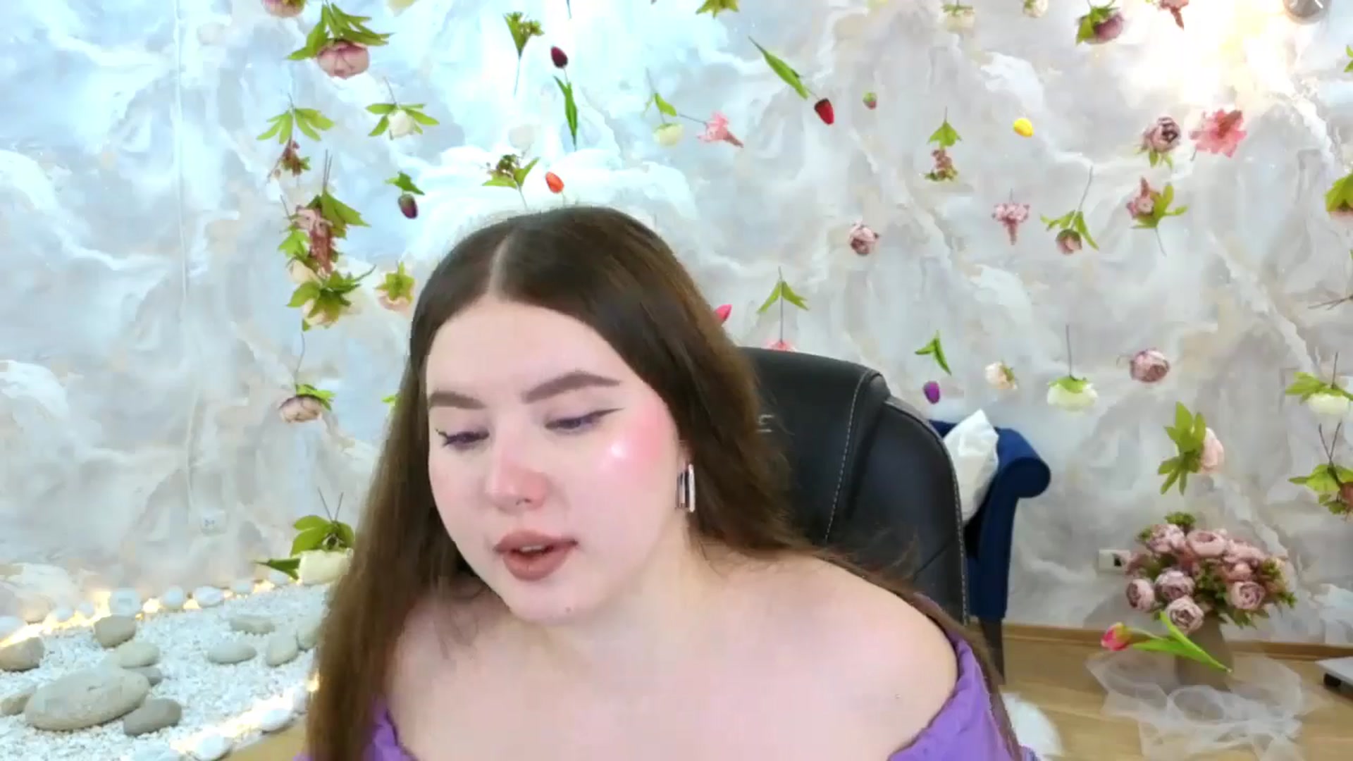Gallery image thumbnail from EnigmaVeil's myfreecams stream on, 03/08/2026, 21:43 image 9 of 20
