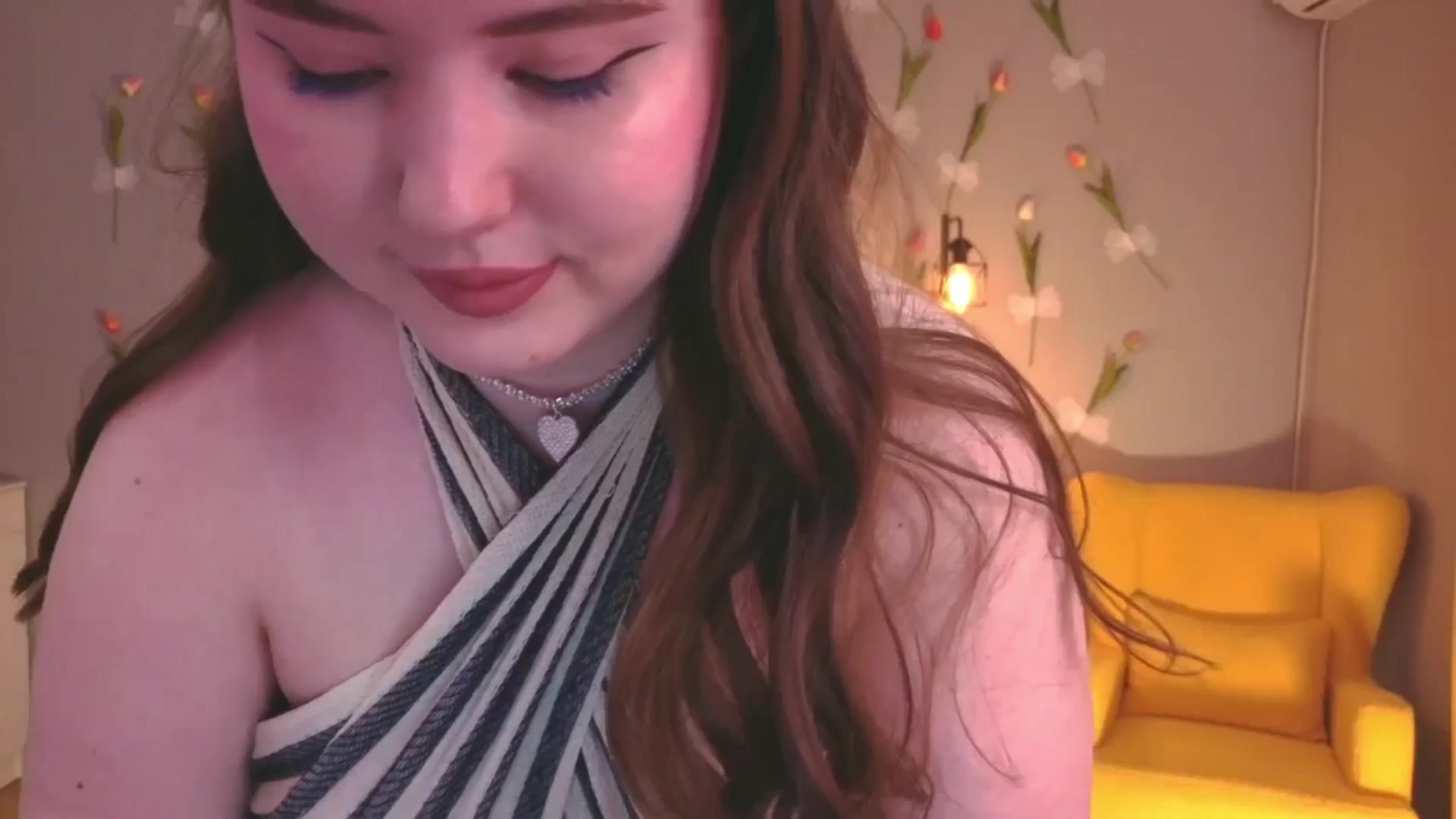 Gallery image thumbnail from EnigmaVeil's myfreecams stream on, 03/10/2026, 09:10 image 4 of 20