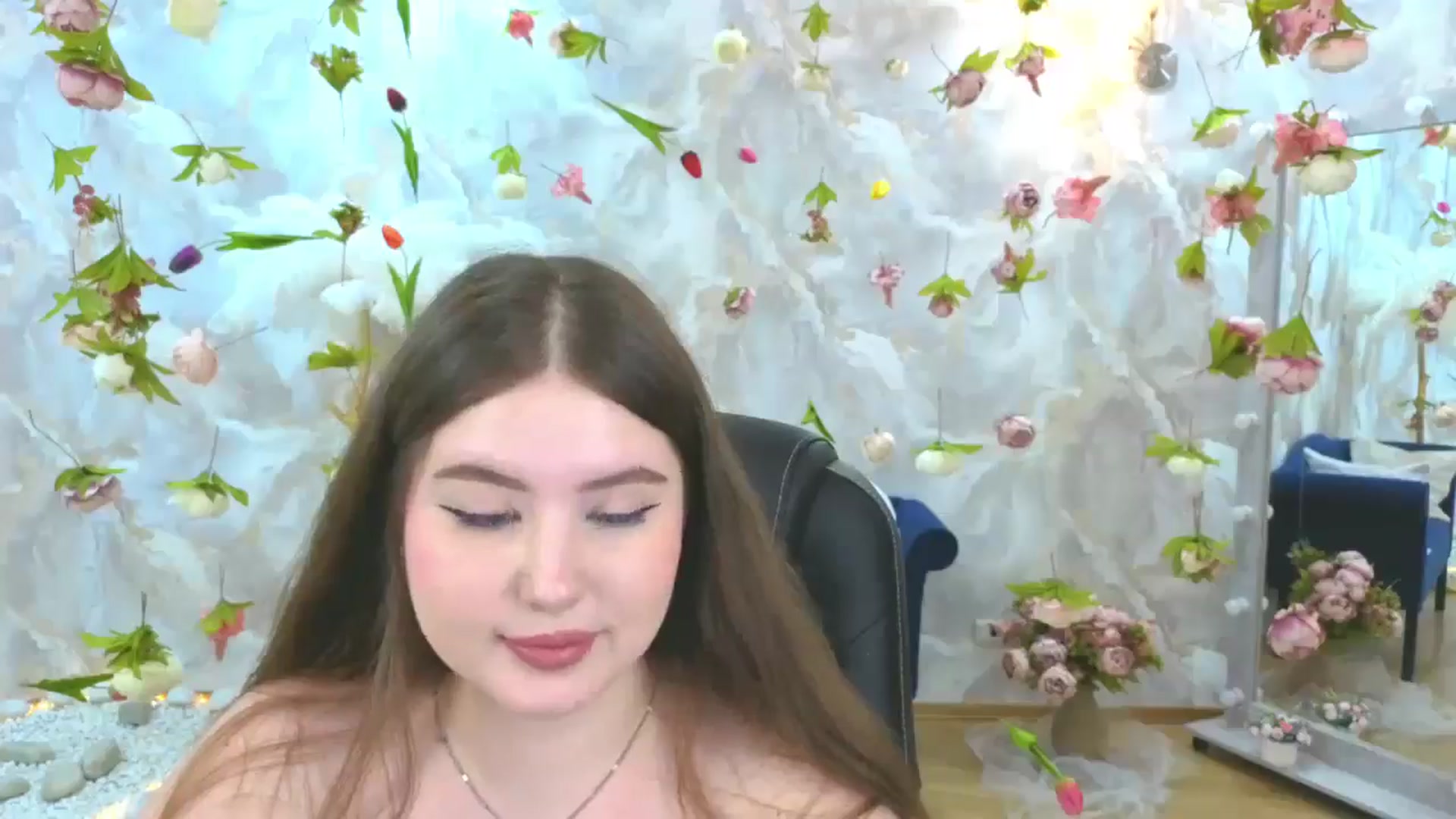 Gallery image thumbnail from EnigmaVeil's myfreecams stream on, 03/12/2026, 10:20 image 18 of 20