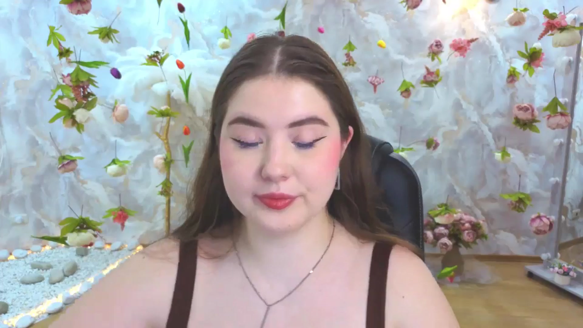 Gallery image thumbnail from EnigmaVeil's myfreecams stream on, 03/14/2026, 20:10 image 15 of 20