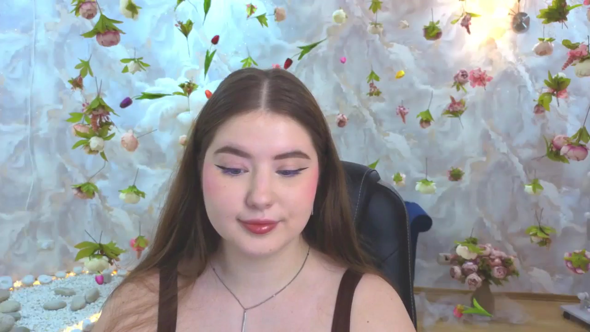 Gallery image thumbnail from EnigmaVeil's myfreecams stream on, 03/14/2026, 20:59 image 11 of 20