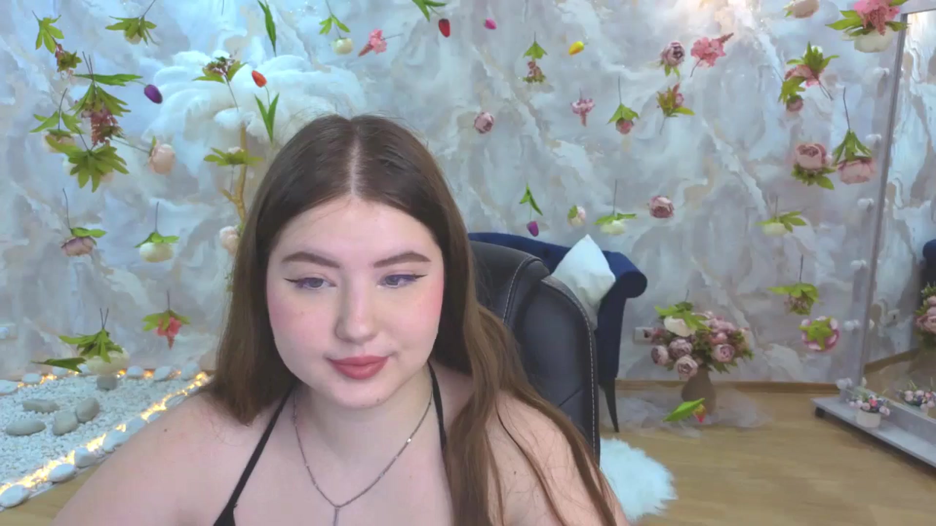 Gallery image thumbnail from EnigmaVeil's myfreecams stream on, 03/17/2026, 06:00 image 20 of 20