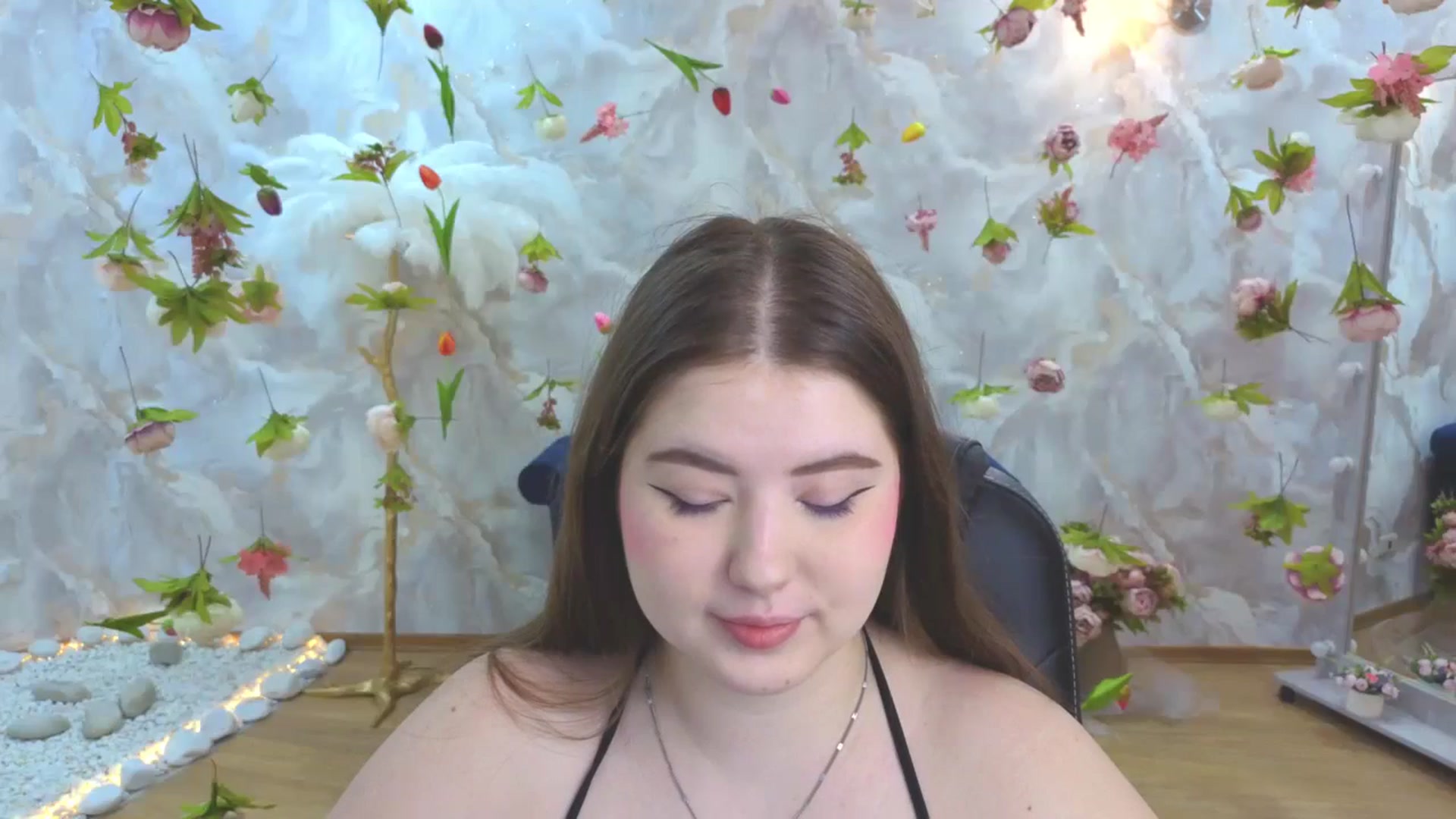 Gallery image thumbnail from EnigmaVeil's myfreecams stream on, 03/17/2026, 06:00 image 3 of 20