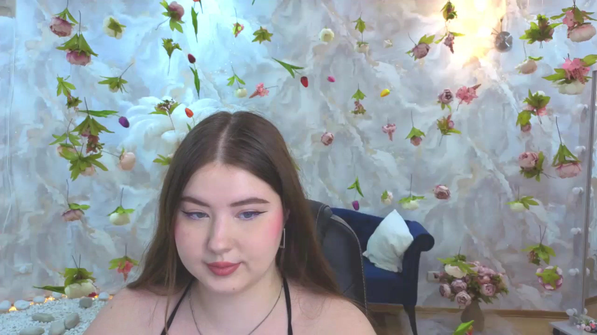 Gallery image thumbnail from EnigmaVeil's myfreecams stream on, 03/17/2026, 06:00 image 12 of 20