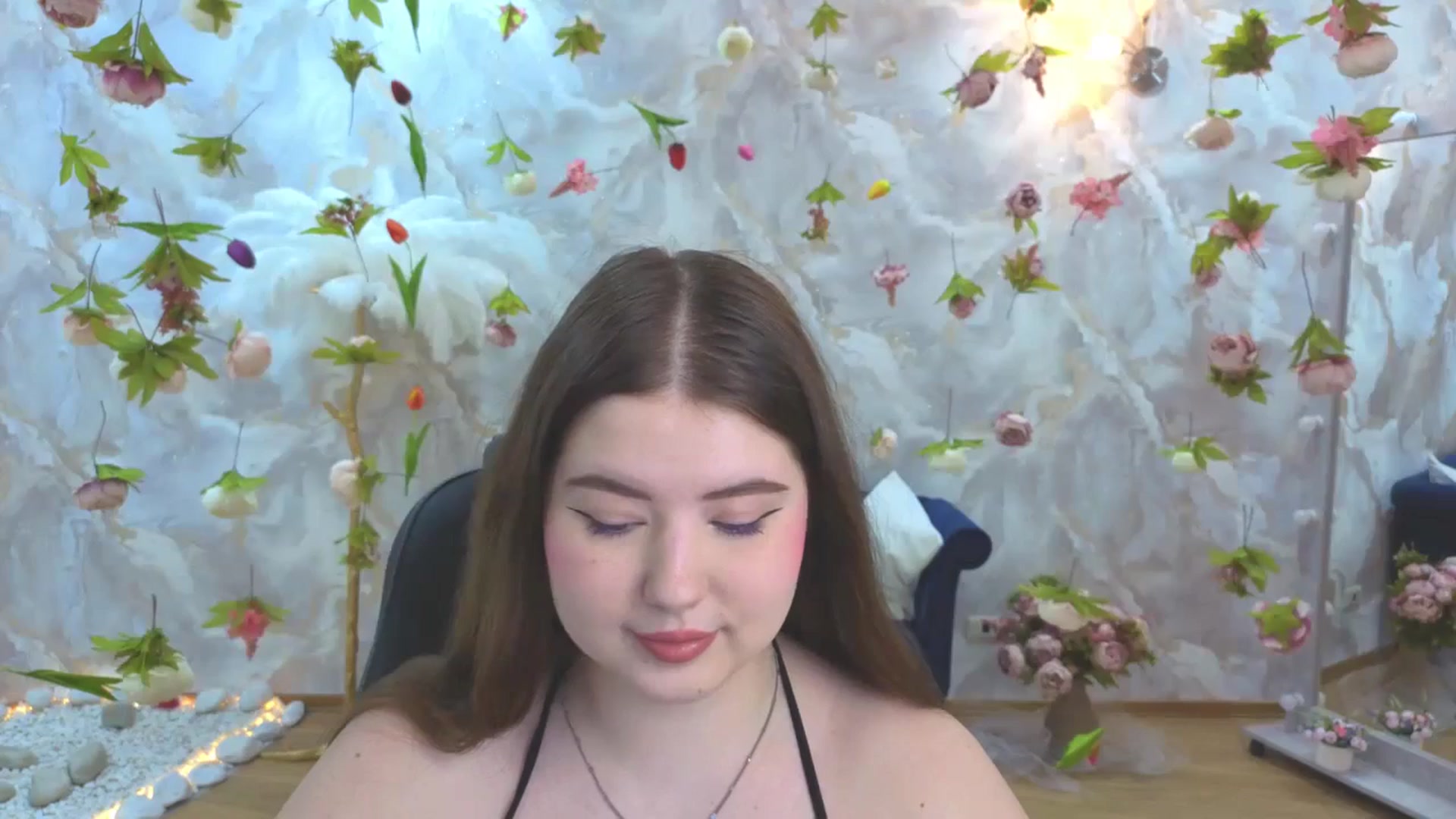 Gallery image thumbnail from EnigmaVeil's myfreecams stream on, 03/17/2026, 06:00 image 8 of 20