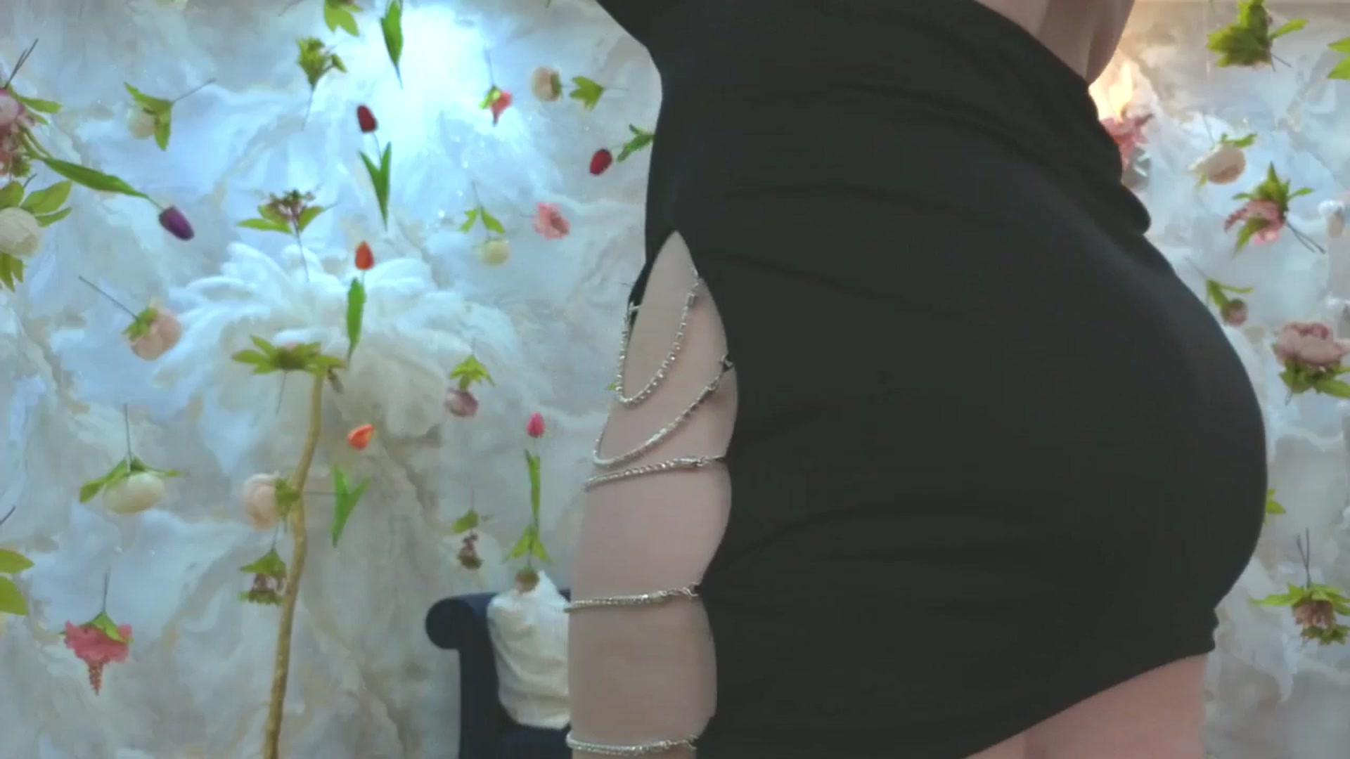 Gallery image thumbnail from EnigmaVeil's myfreecams stream on, 03/17/2026, 08:22 image 18 of 20