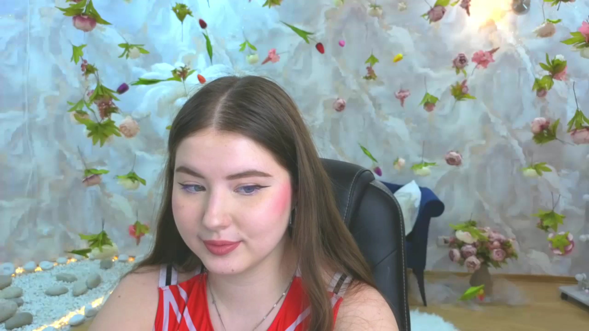 Gallery image thumbnail from EnigmaVeil's myfreecams stream on, 03/17/2026, 10:36 image 17 of 20