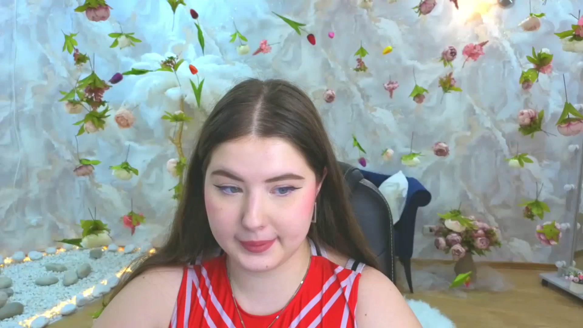 Gallery image thumbnail from EnigmaVeil's myfreecams stream on, 03/17/2026, 11:59 image 5 of 20