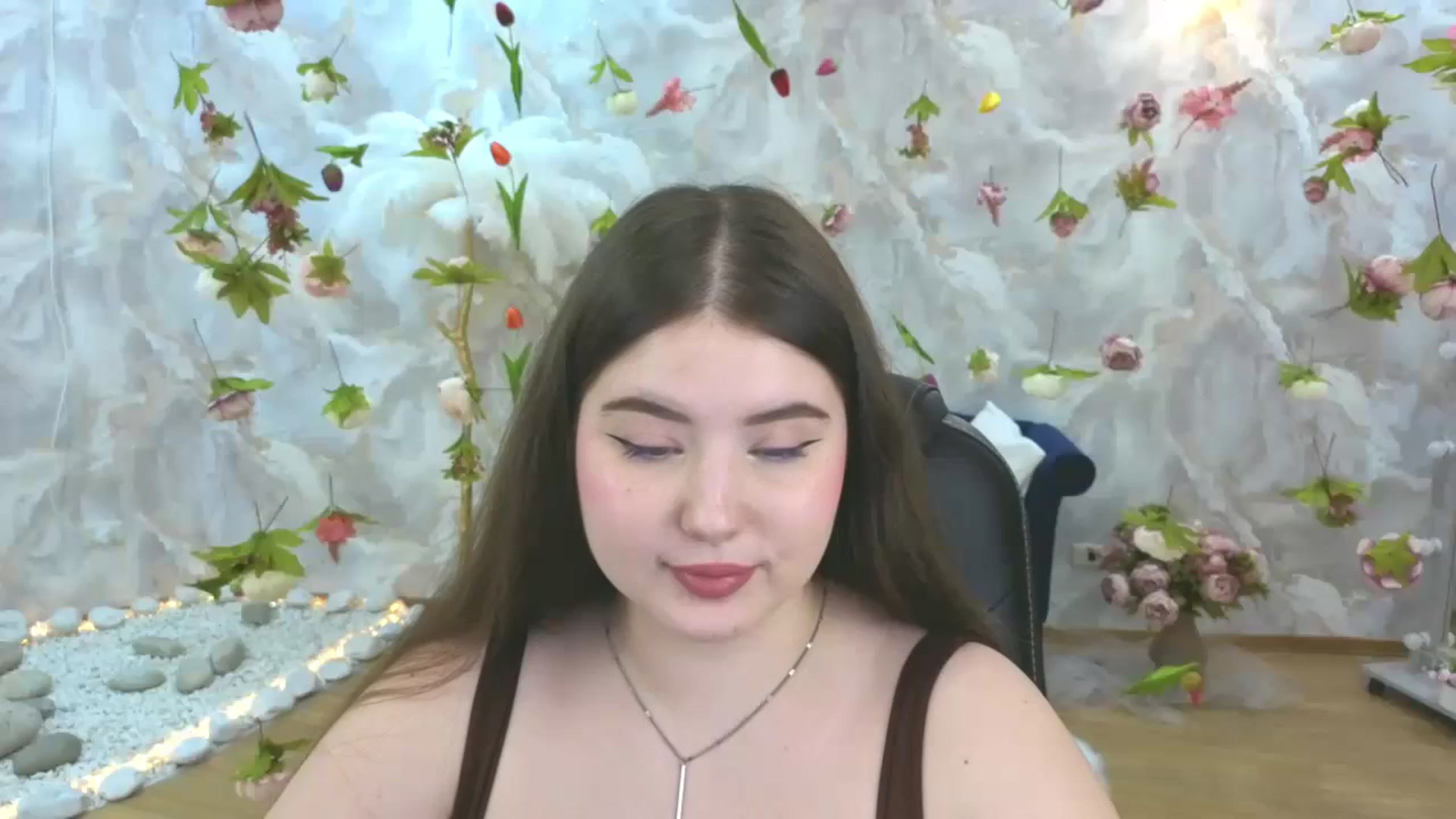 Gallery image thumbnail from EnigmaVeil's myfreecams stream on, 03/18/2026, 08:31 image 1 of 20