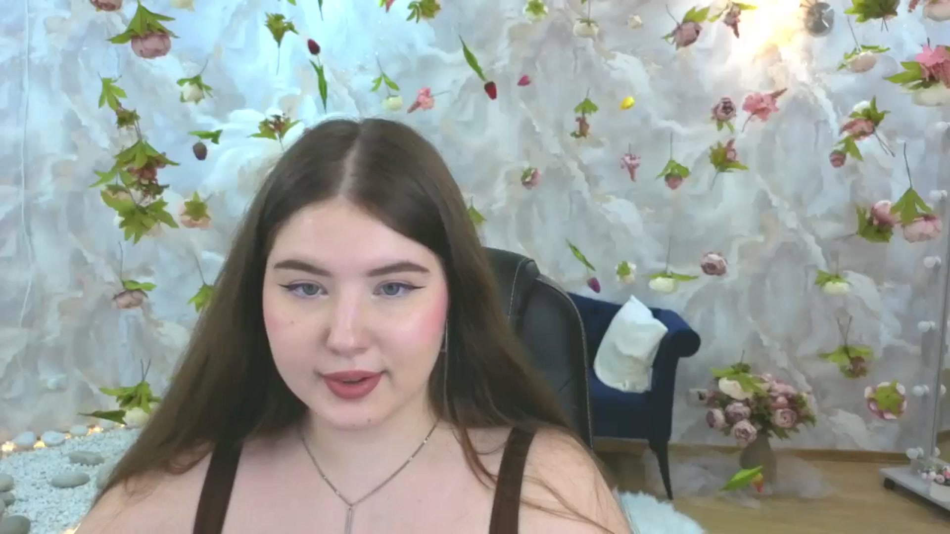 Gallery image thumbnail from EnigmaVeil's myfreecams stream on, 03/18/2026, 09:09 image 13 of 20