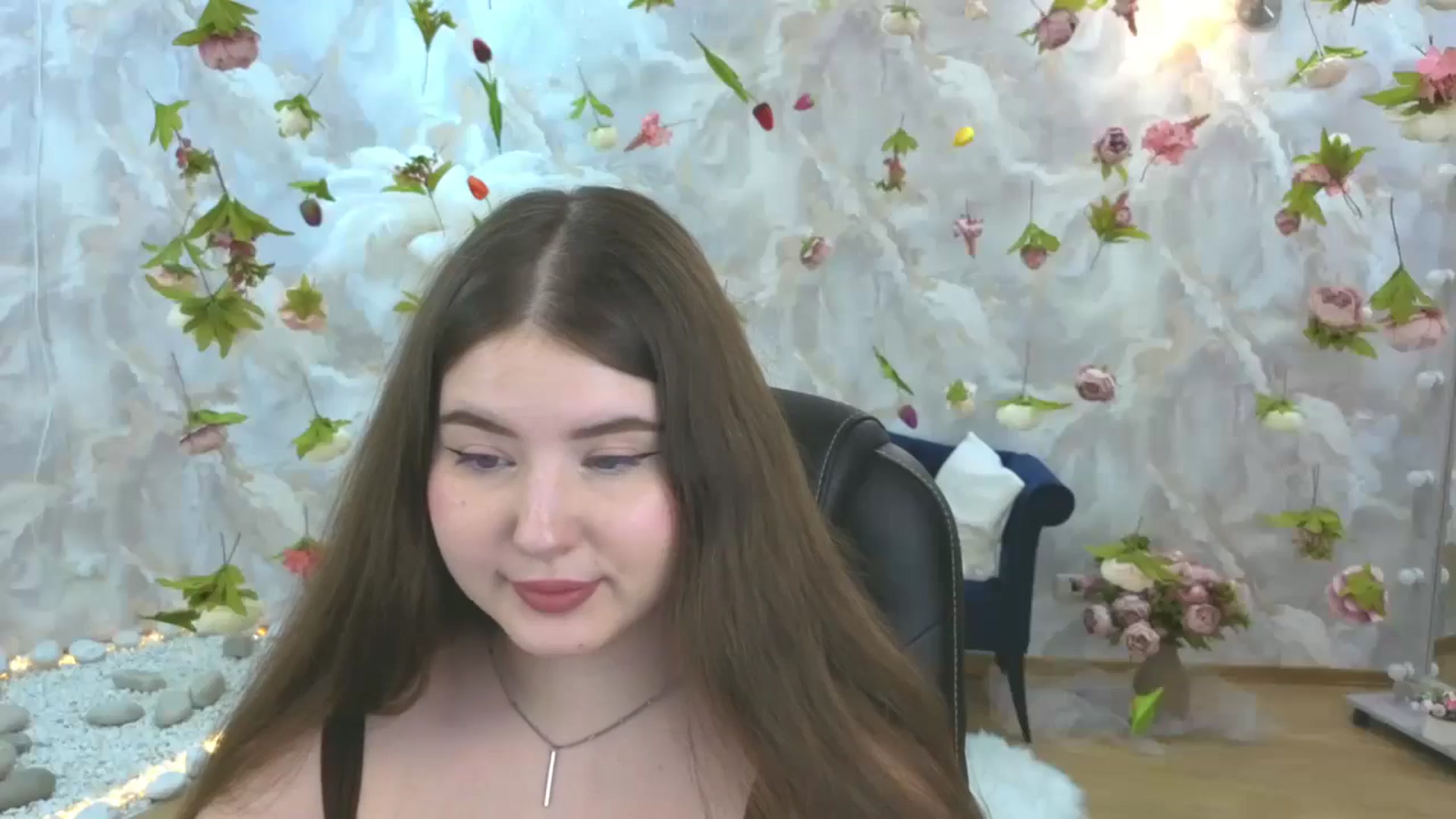 Gallery image thumbnail from EnigmaVeil's myfreecams stream on, 03/18/2026, 09:09 image 4 of 20