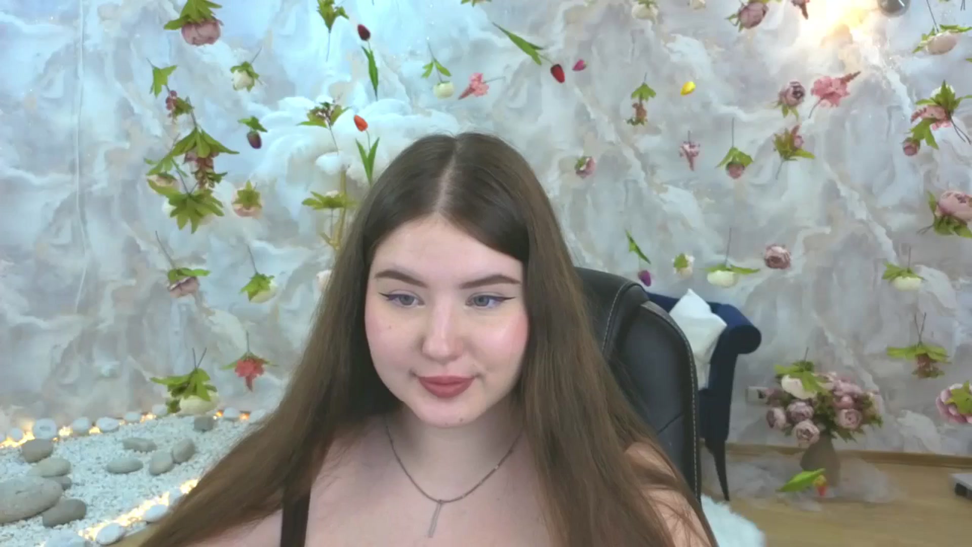 Gallery image thumbnail from EnigmaVeil's myfreecams stream on, 03/18/2026, 09:47 image 2 of 20