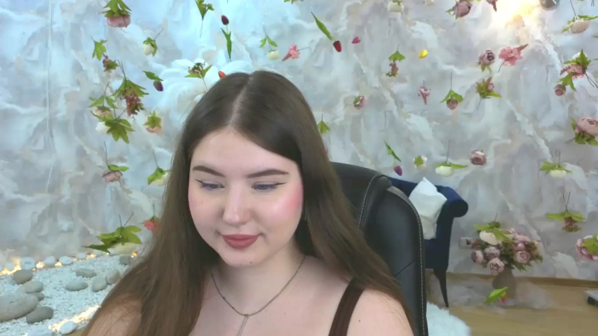 Gallery image thumbnail from EnigmaVeil's myfreecams stream on, 03/18/2026, 09:47 image 4 of 20