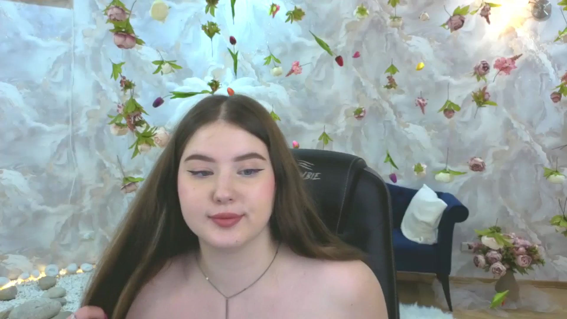 Gallery image thumbnail from EnigmaVeil's myfreecams stream on, 03/18/2026, 12:07 image 7 of 20