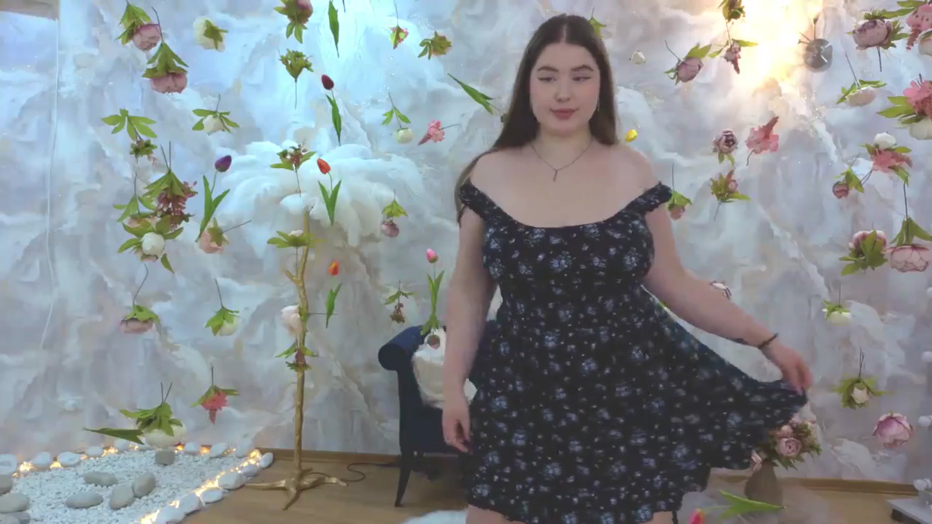 Gallery image thumbnail from EnigmaVeil's myfreecams stream on, 03/19/2026, 21:48 image 12 of 20