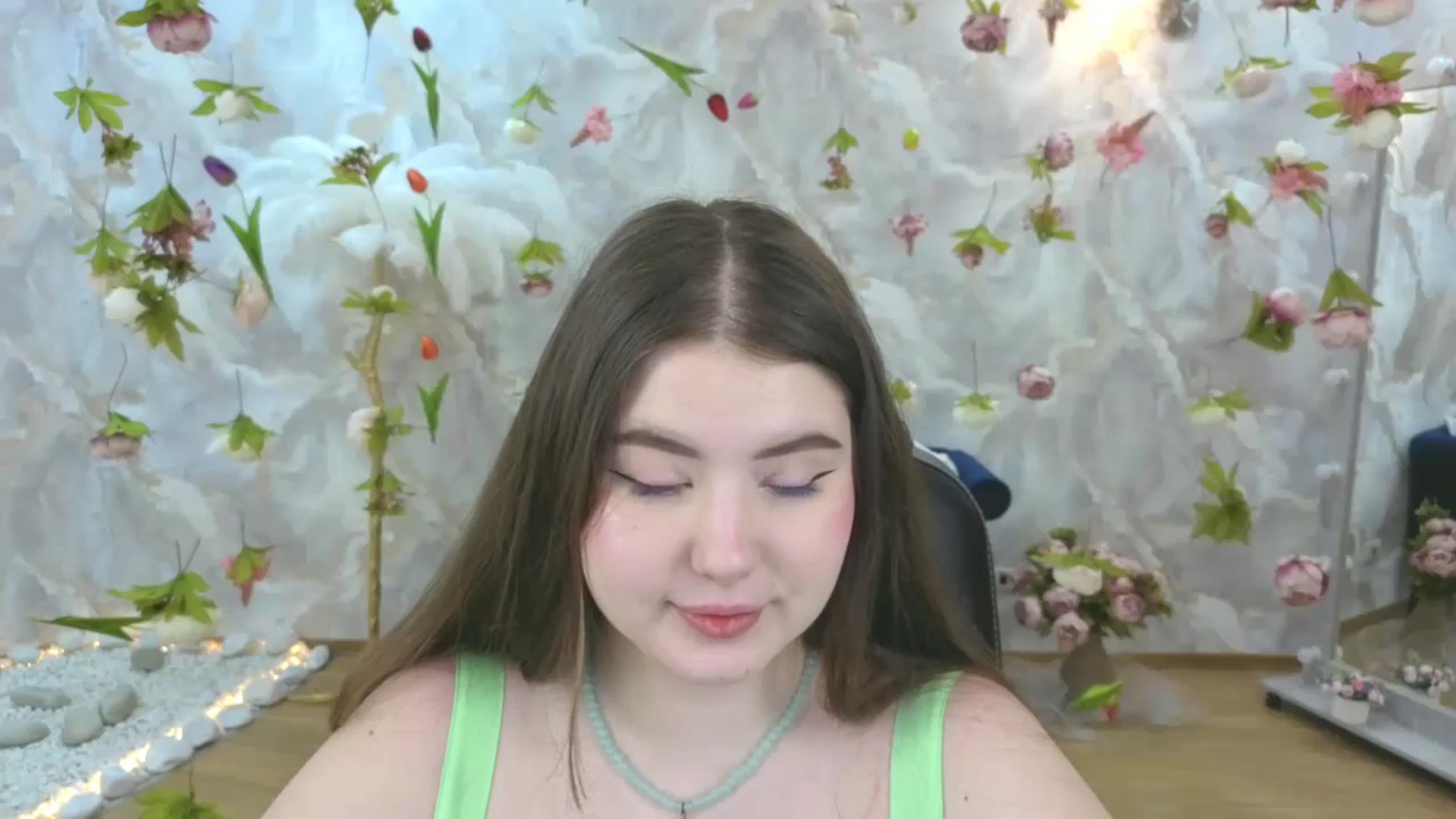 Gallery image thumbnail from EnigmaVeil's myfreecams stream on, 03/21/2026, 18:36 image 16 of 20