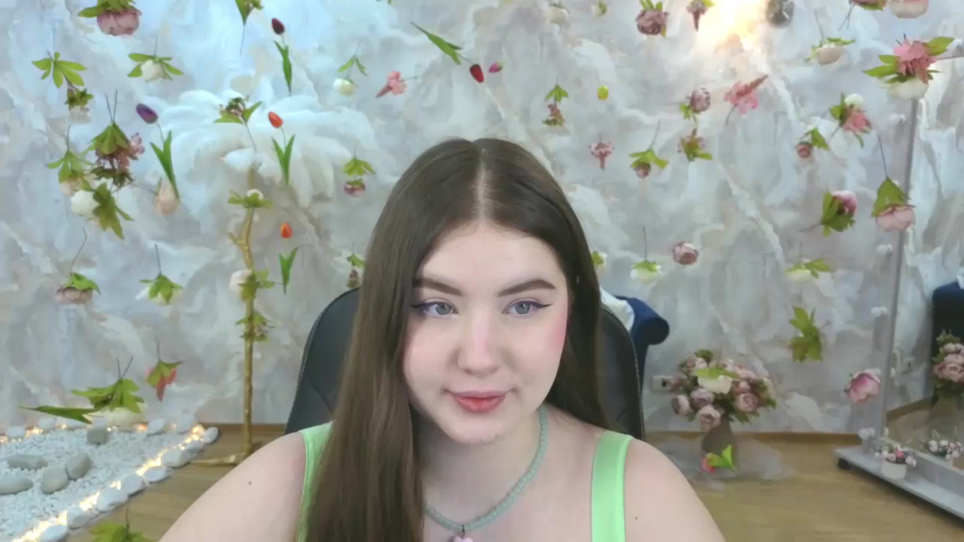 Gallery image thumbnail from EnigmaVeil's myfreecams stream on, 03/21/2026, 18:36 image 20 of 20
