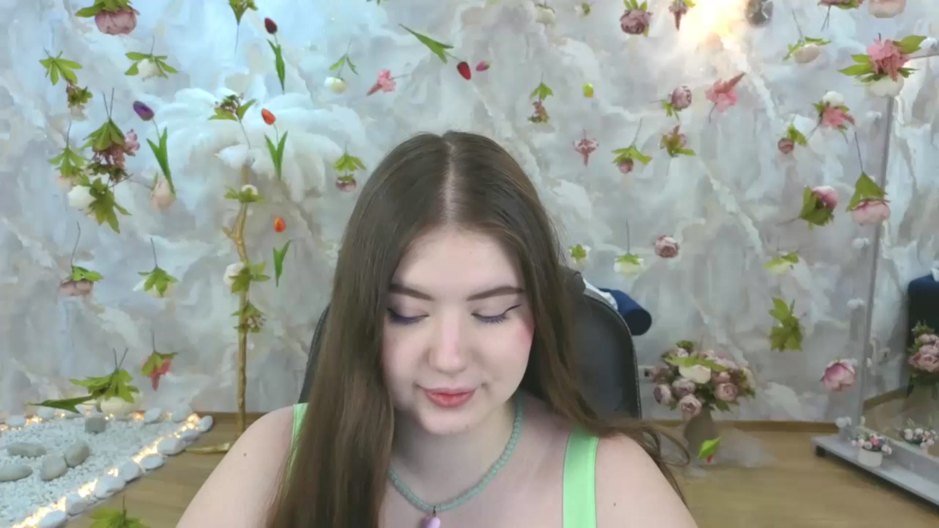 Gallery image thumbnail from EnigmaVeil's myfreecams stream on, 03/21/2026, 18:36 image 18 of 20