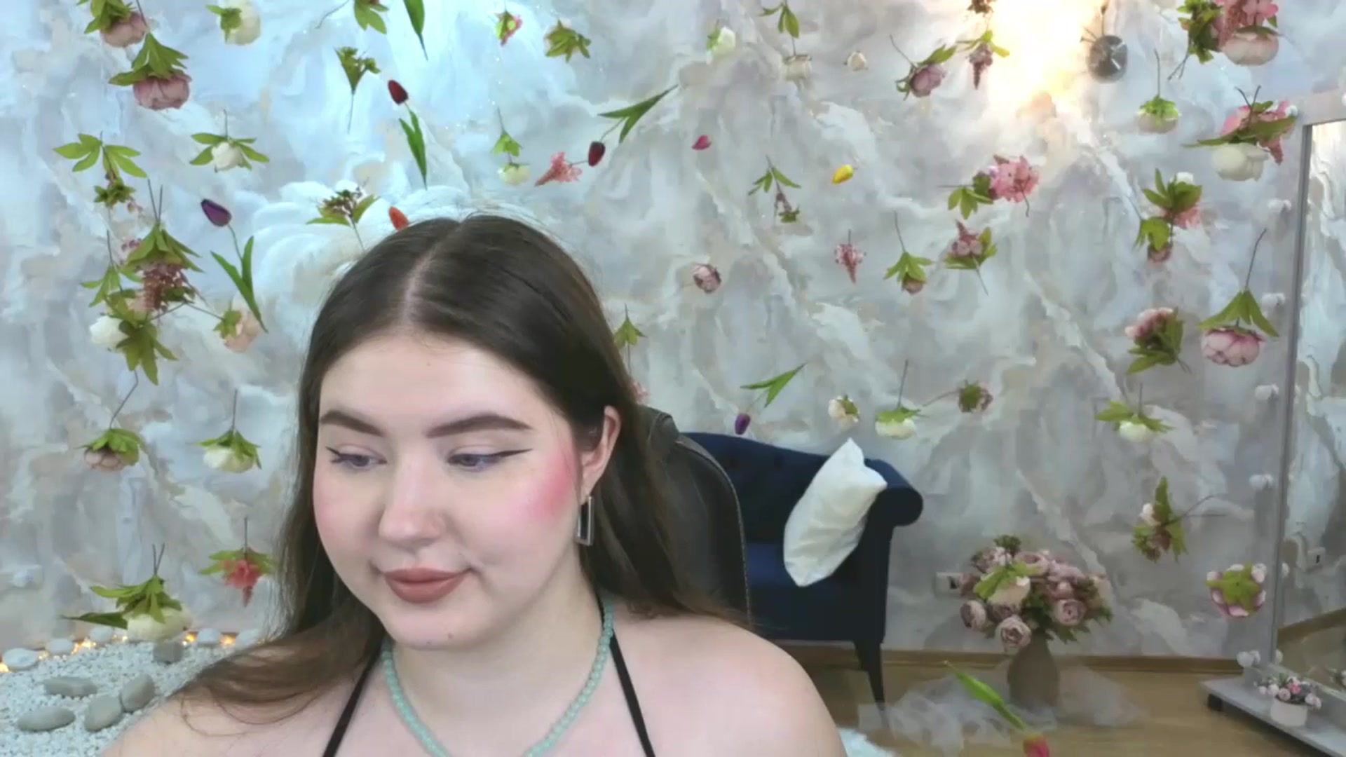 Gallery image thumbnail from EnigmaVeil's myfreecams stream on, 03/22/2026, 19:34 image 15 of 20