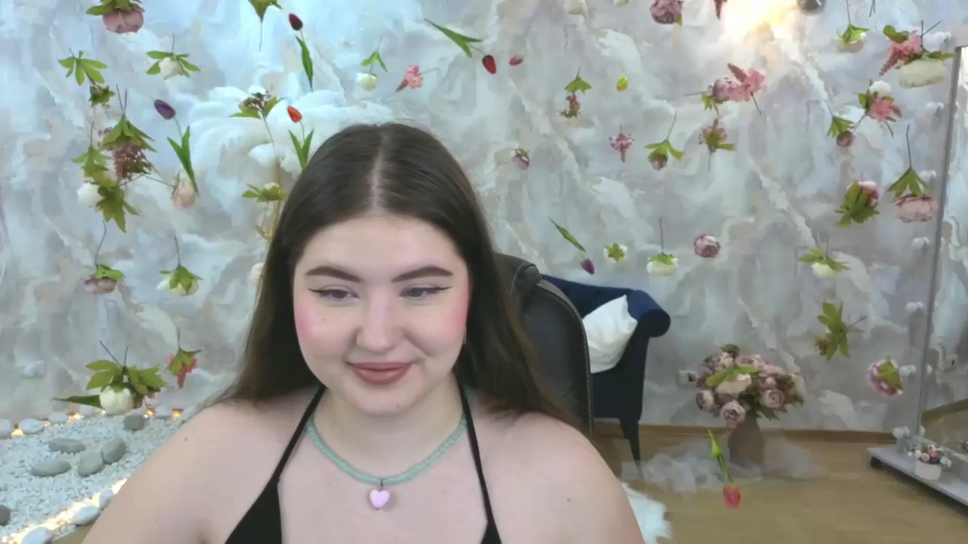 Gallery image thumbnail from EnigmaVeil's myfreecams stream on, 03/22/2026, 19:34 image 5 of 20