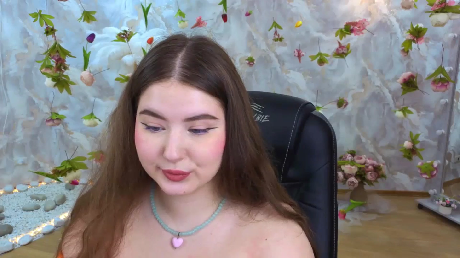 Gallery image thumbnail from EnigmaVeil's myfreecams stream on, 03/24/2026, 14:21 image 5 of 20