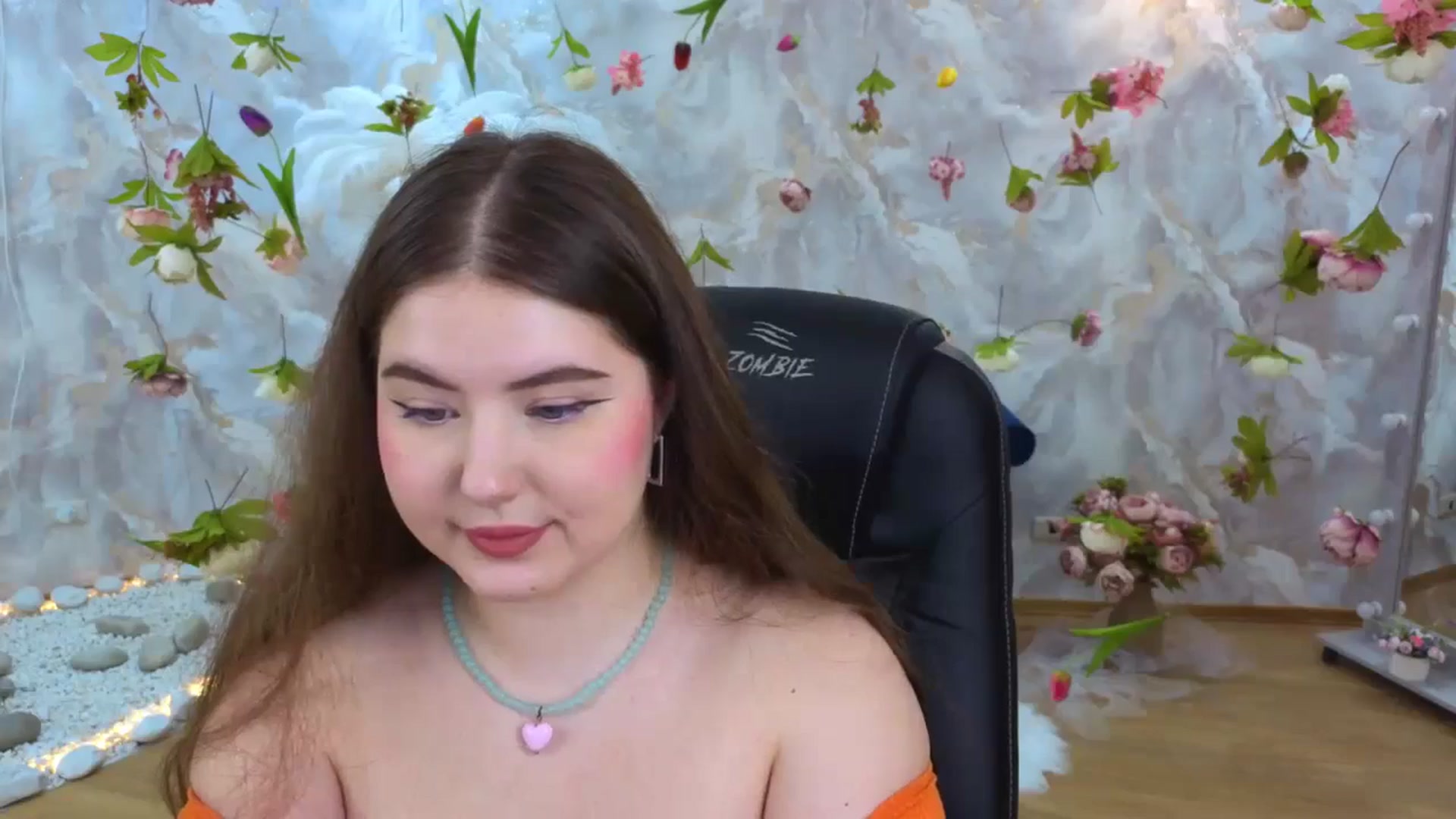 Gallery image thumbnail from EnigmaVeil's myfreecams stream on, 03/24/2026, 14:21 image 9 of 20