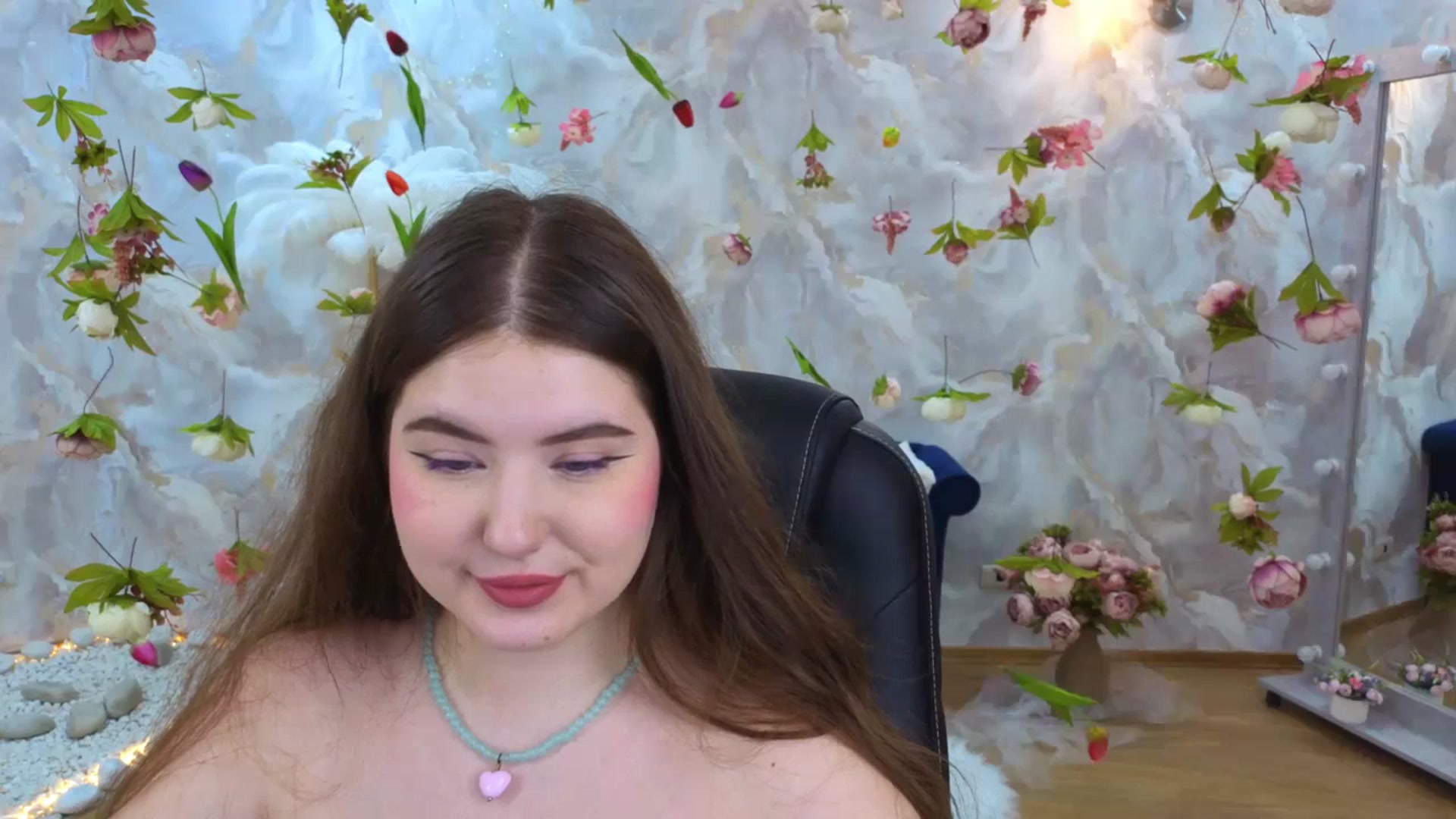 Gallery image thumbnail from EnigmaVeil's myfreecams stream on, 03/24/2026, 16:26 image 14 of 20