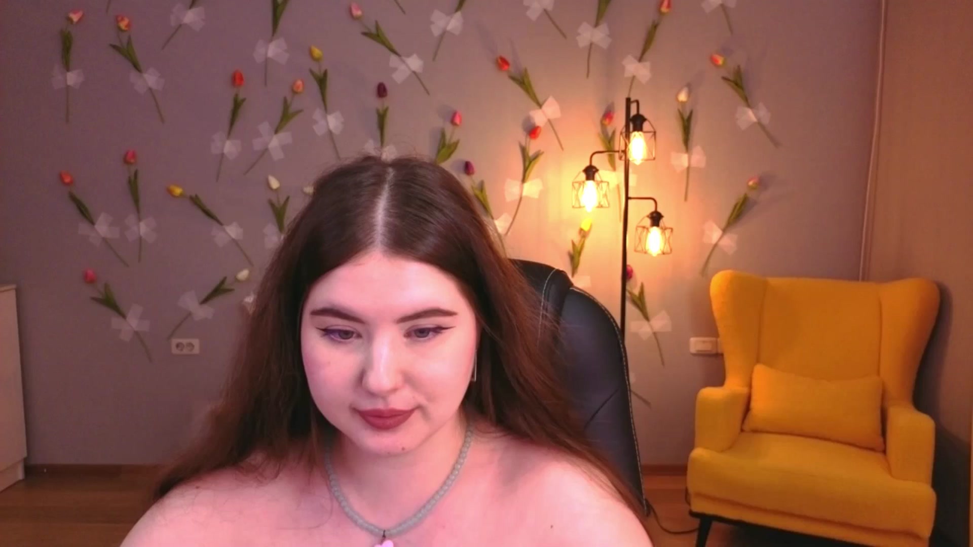 Gallery image thumbnail from EnigmaVeil's myfreecams stream on, 03/25/2026, 18:04 image 9 of 20