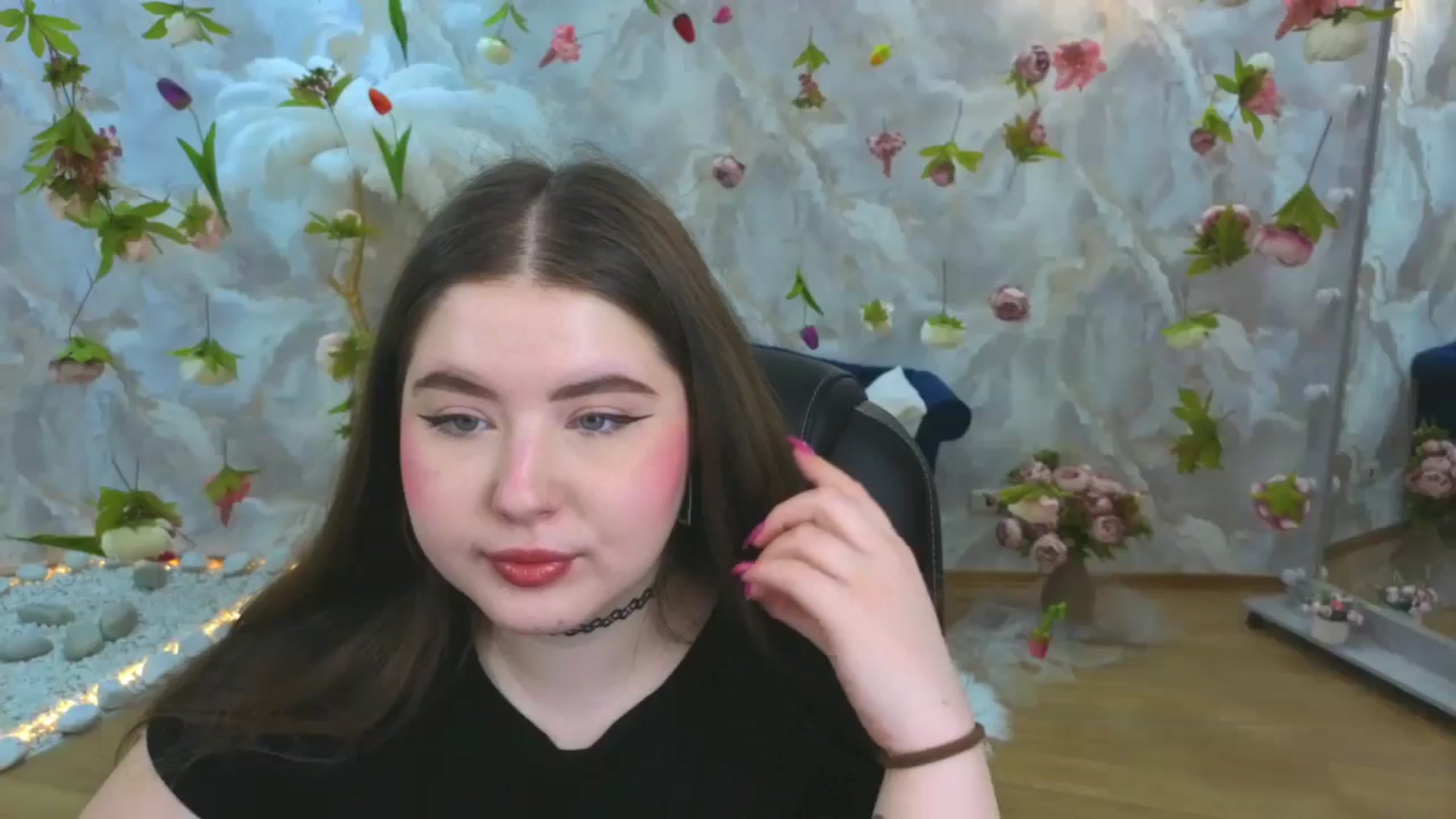 Gallery image thumbnail from EnigmaVeil's myfreecams stream on, 03/28/2026, 19:24 image 17 of 20