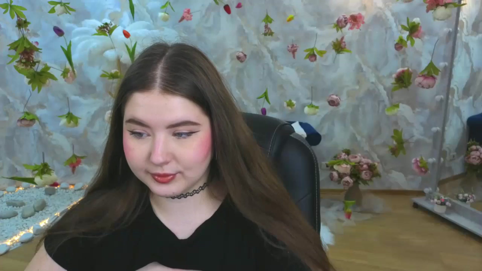 Gallery image thumbnail from EnigmaVeil's myfreecams stream on, 03/28/2026, 19:24 image 12 of 20