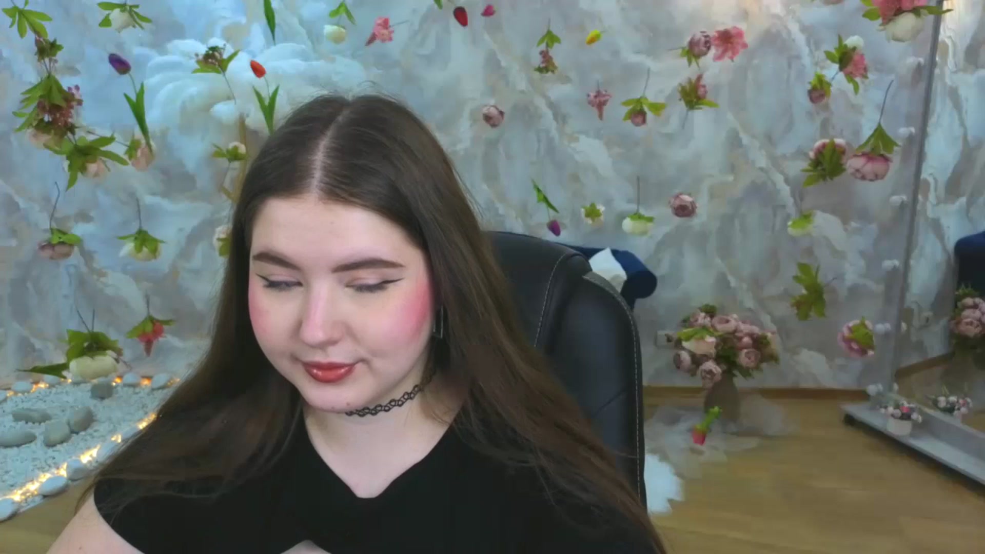 Gallery image thumbnail from EnigmaVeil's myfreecams stream on, 03/28/2026, 19:24 image 16 of 20