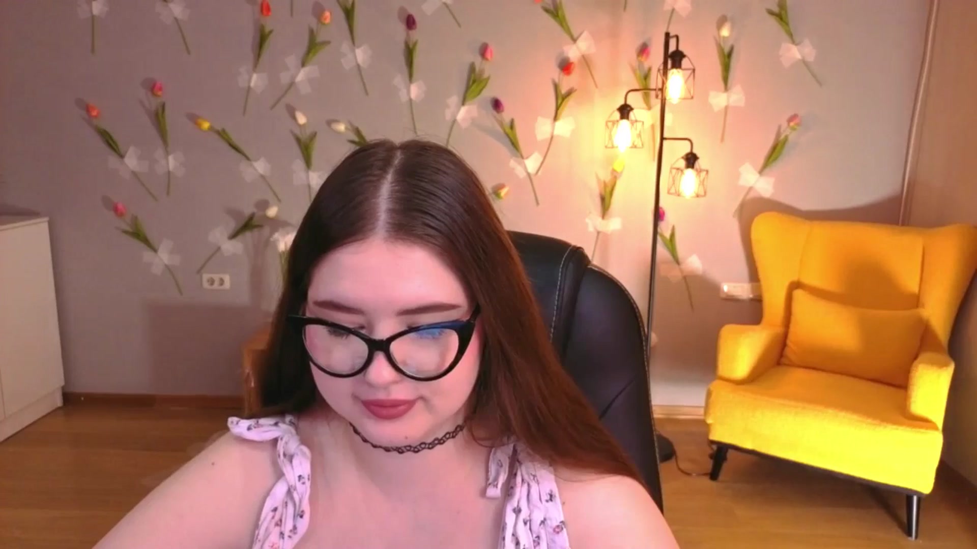 Gallery image thumbnail from EnigmaVeil's myfreecams stream on, 03/29/2026, 22:54 image 13 of 20