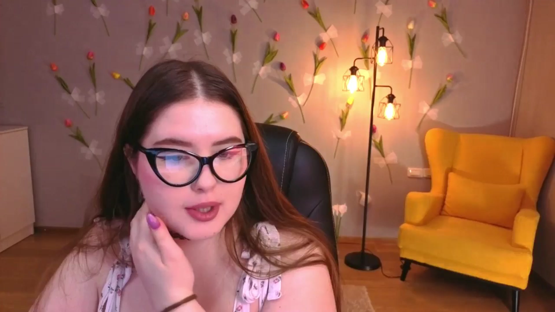 Gallery image thumbnail from EnigmaVeil's myfreecams stream on, 03/29/2026, 23:42 image 18 of 20