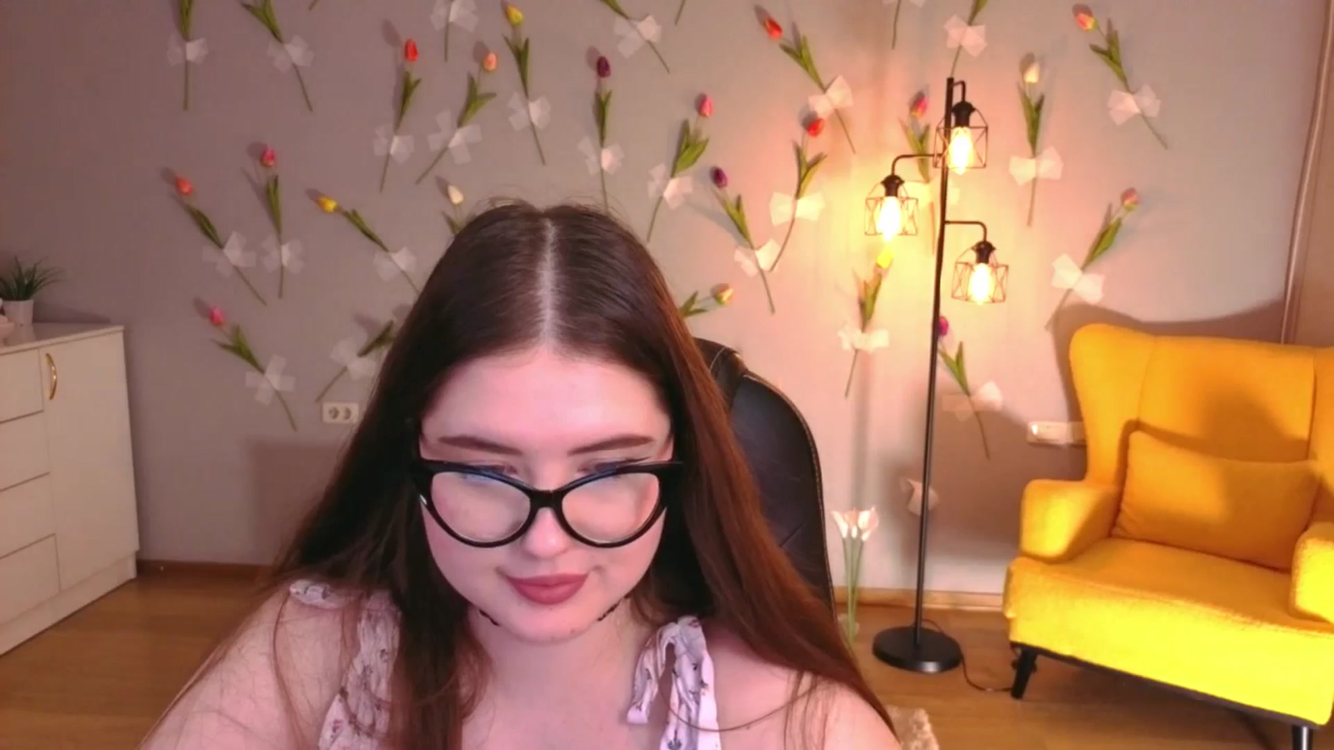 Gallery image thumbnail from EnigmaVeil's myfreecams stream on, 03/30/2026, 01:02 image 14 of 20