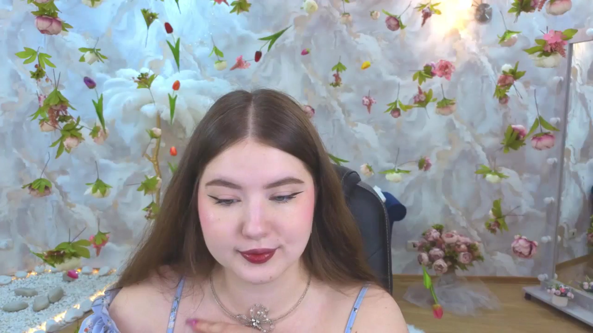 Gallery image thumbnail from EnigmaVeil's myfreecams stream on, 03/30/2026, 19:48 image 14 of 20