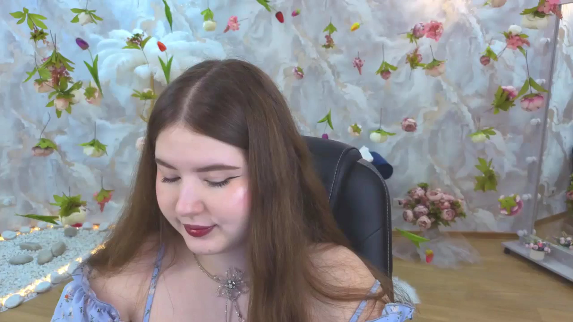 Gallery image thumbnail from EnigmaVeil's myfreecams stream on, 03/30/2026, 19:48 image 19 of 20