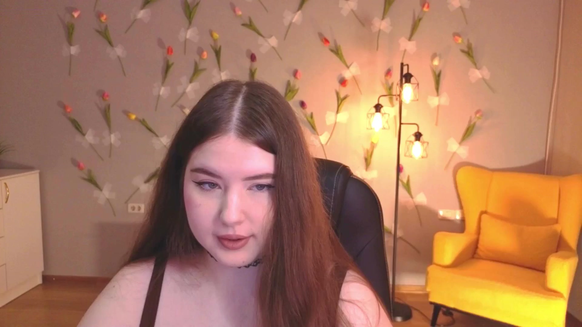 Gallery image thumbnail from EnigmaVeil's myfreecams stream on, 03/31/2026, 19:48 image 11 of 20