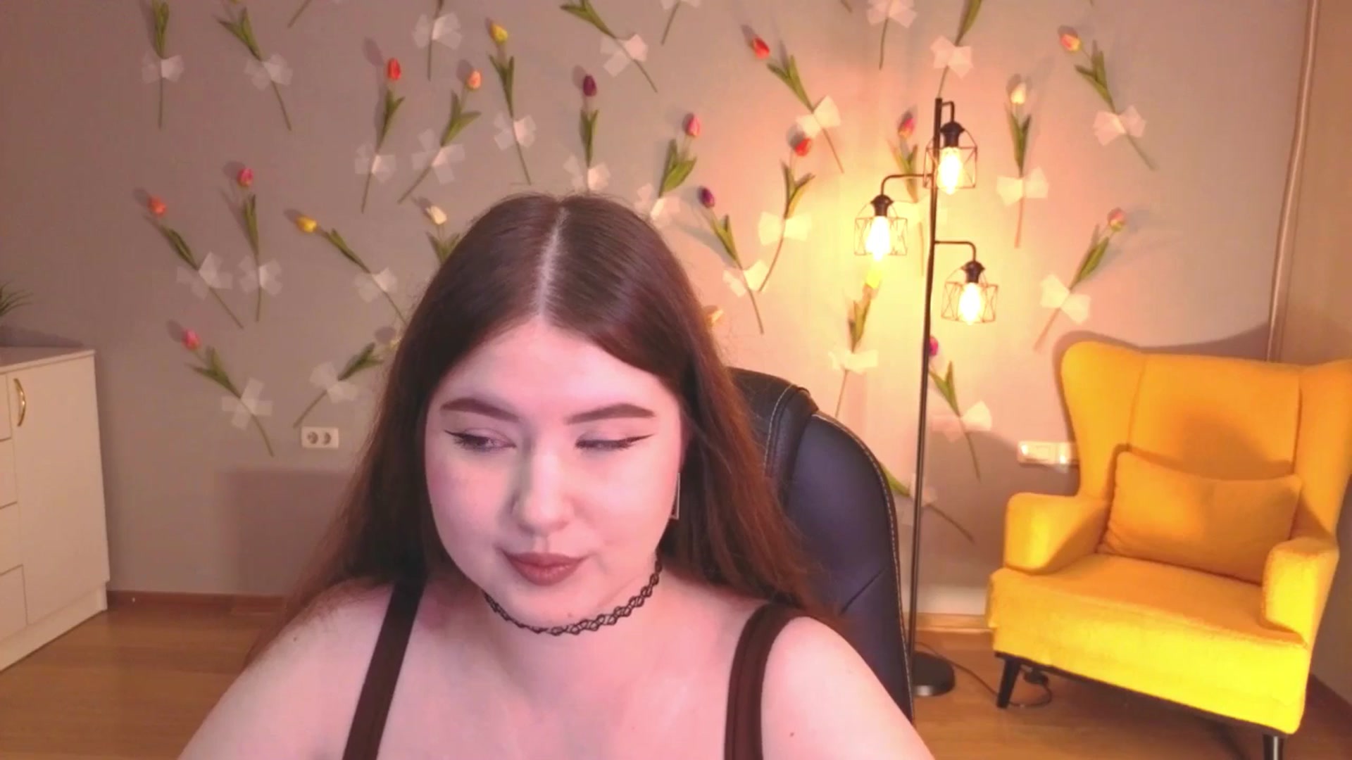 Gallery image thumbnail from EnigmaVeil's myfreecams stream on, 03/31/2026, 20:36 image 4 of 20
