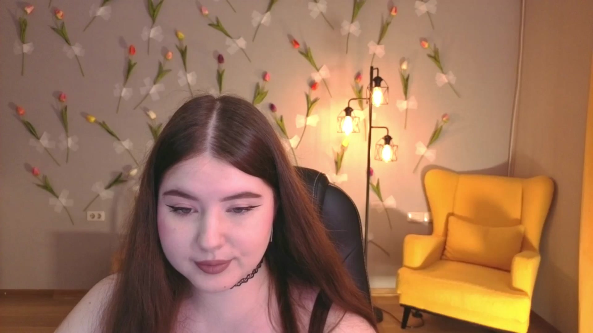 Gallery image thumbnail from EnigmaVeil's myfreecams stream on, 03/31/2026, 21:46 image 17 of 20