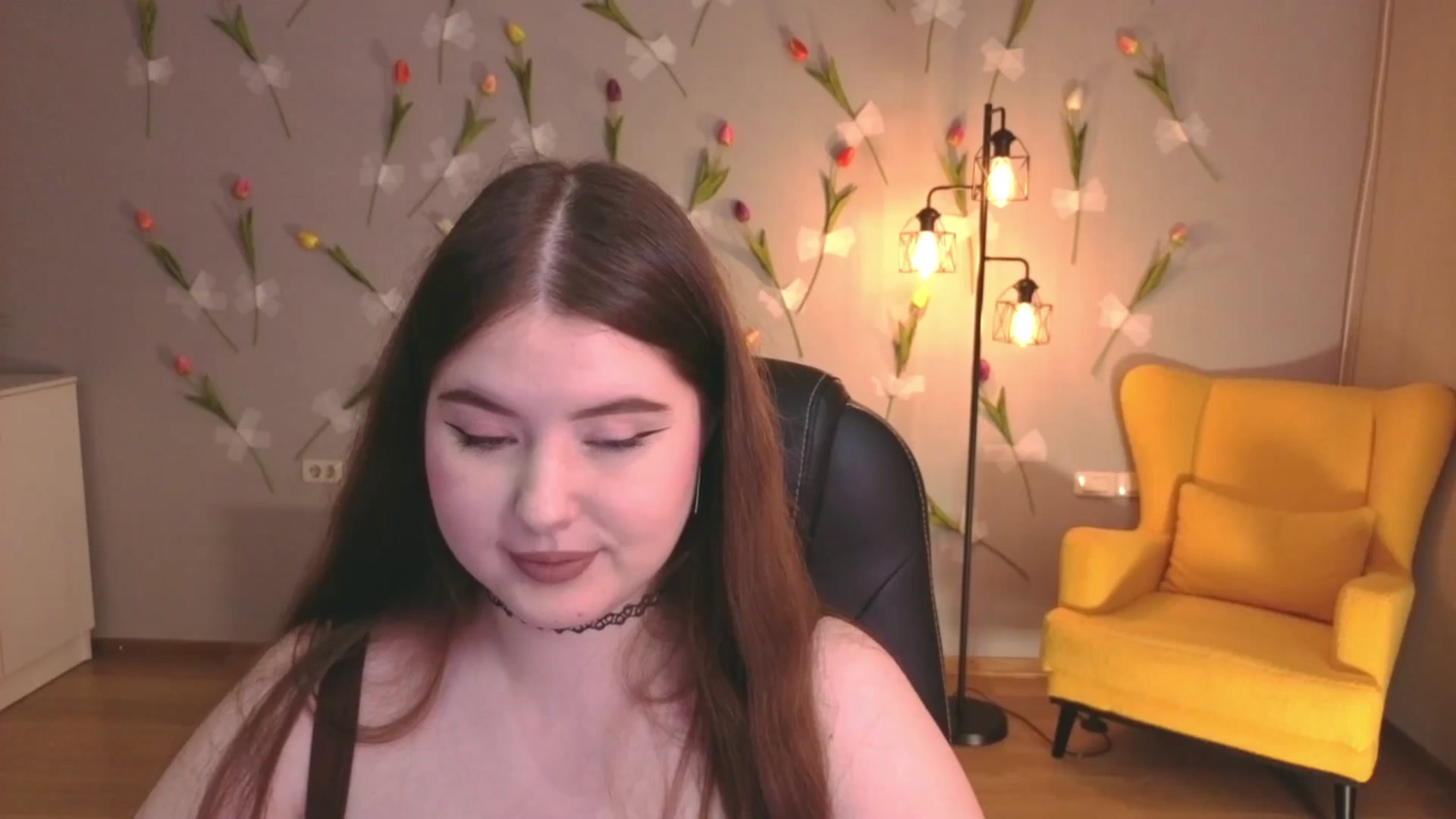 Gallery image thumbnail from EnigmaVeil's myfreecams stream on, 03/31/2026, 23:48 image 15 of 20