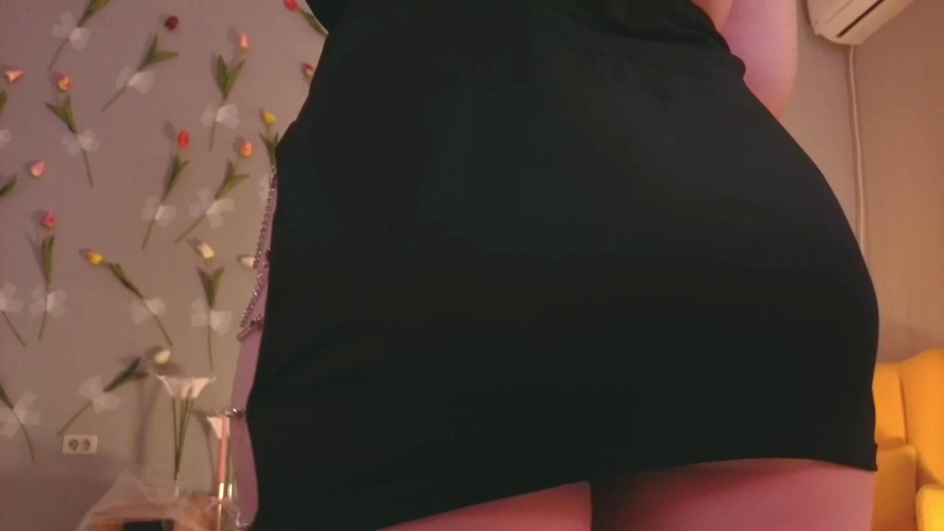 Gallery image thumbnail from EnigmaVeil's myfreecams stream on, 04/04/2026, 12:25 image 1 of 20