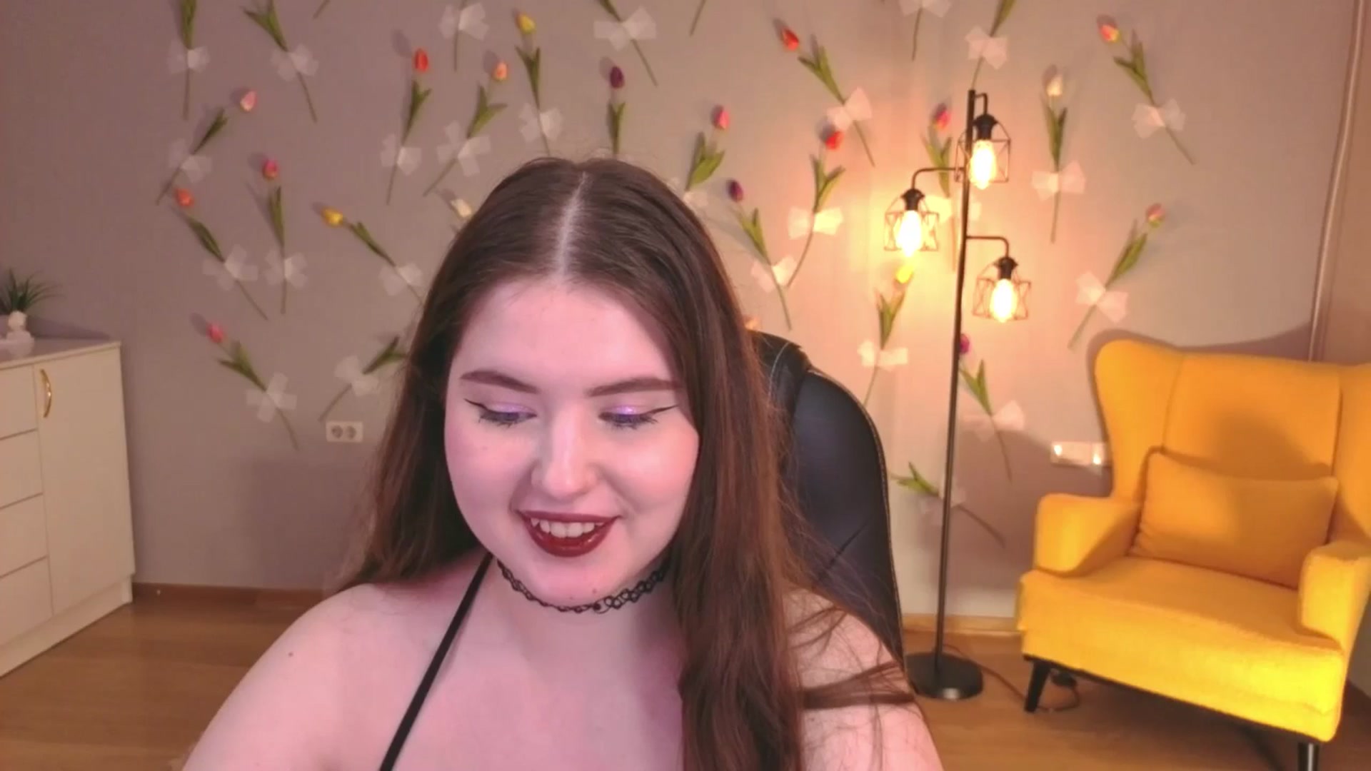Gallery image thumbnail from EnigmaVeil's myfreecams stream on, 04/04/2026, 12:25 image 10 of 20